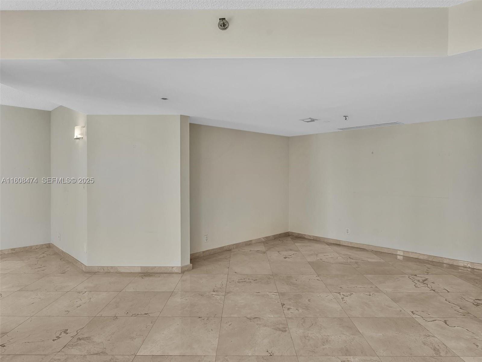 20185 E Country Club Drive 1904, Aventura, FL 33180 photo 10