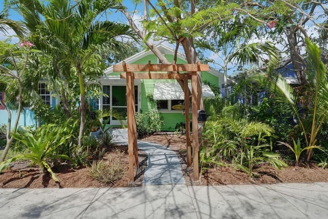 315 N M Street, Lake Worth Beach, FL 33460