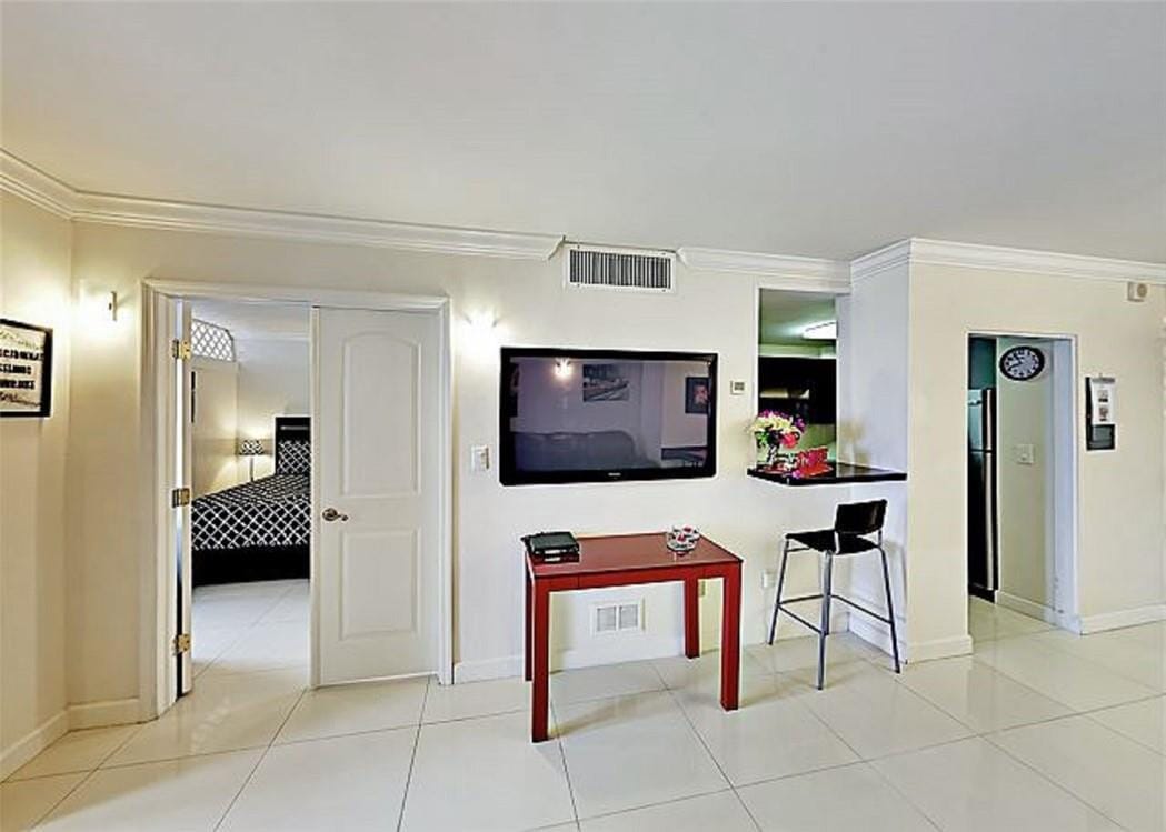 4040 Galt Ocean Drive 805 — photo 9