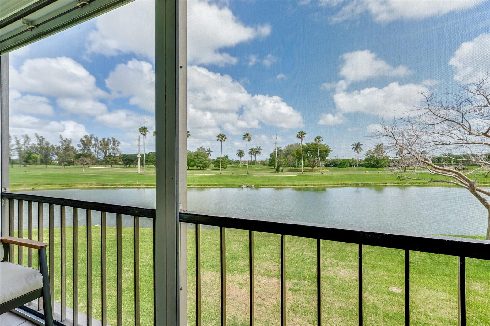 9320 S Hollybrook Lake Drive 210, Pembroke Pines, FL 33025 photo 16