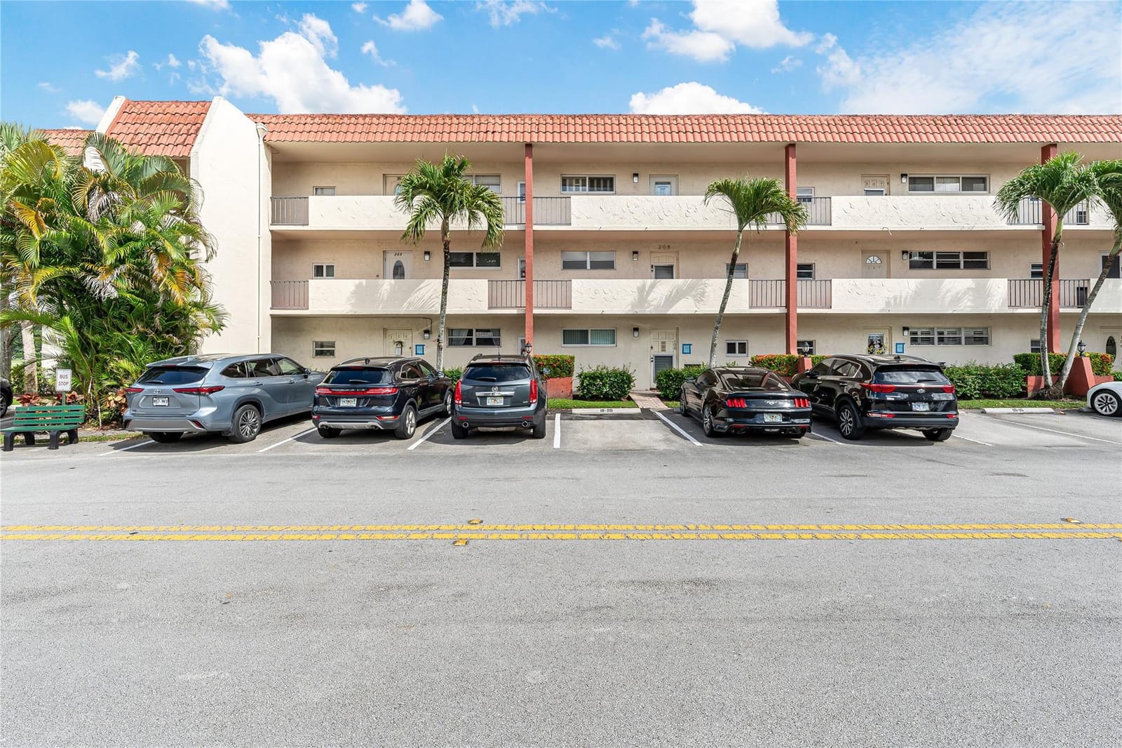 9320 S Hollybrook Lake Drive 210, Pembroke Pines, FL 33025 photo 21