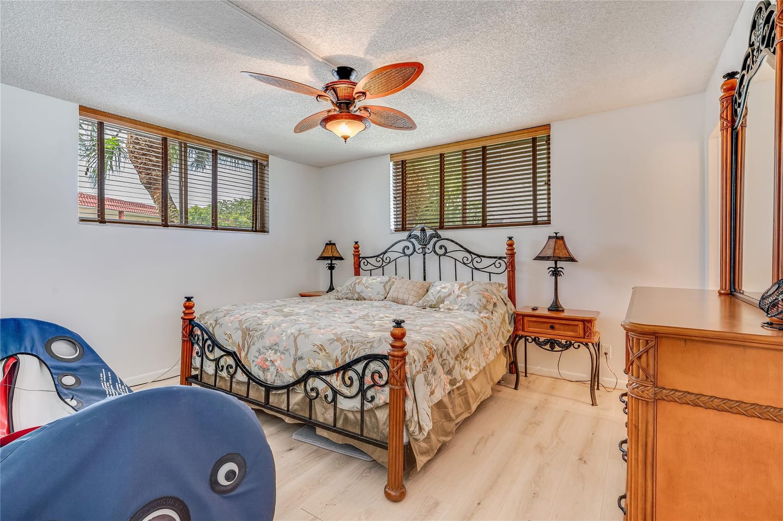 9320 S Hollybrook Lake Drive 210 — photo 5