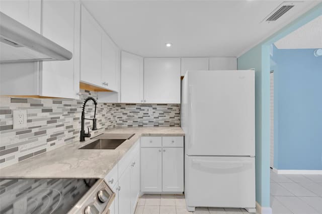 9121 Sunrise Lakes Boulevard 113, sold in Sunrise Lakes Phase Iii, Sunrise, FL