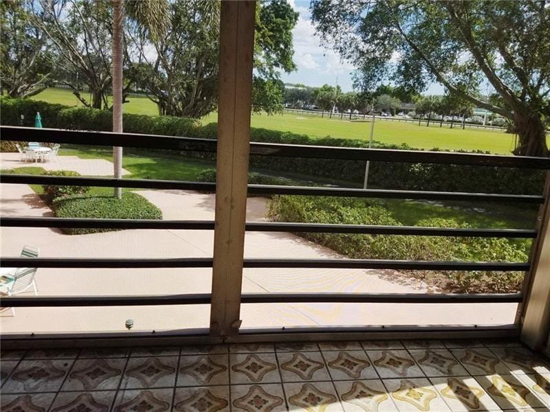 1400 Saint Charles Place 211, Pembroke Pines, FL 33026 photo 14