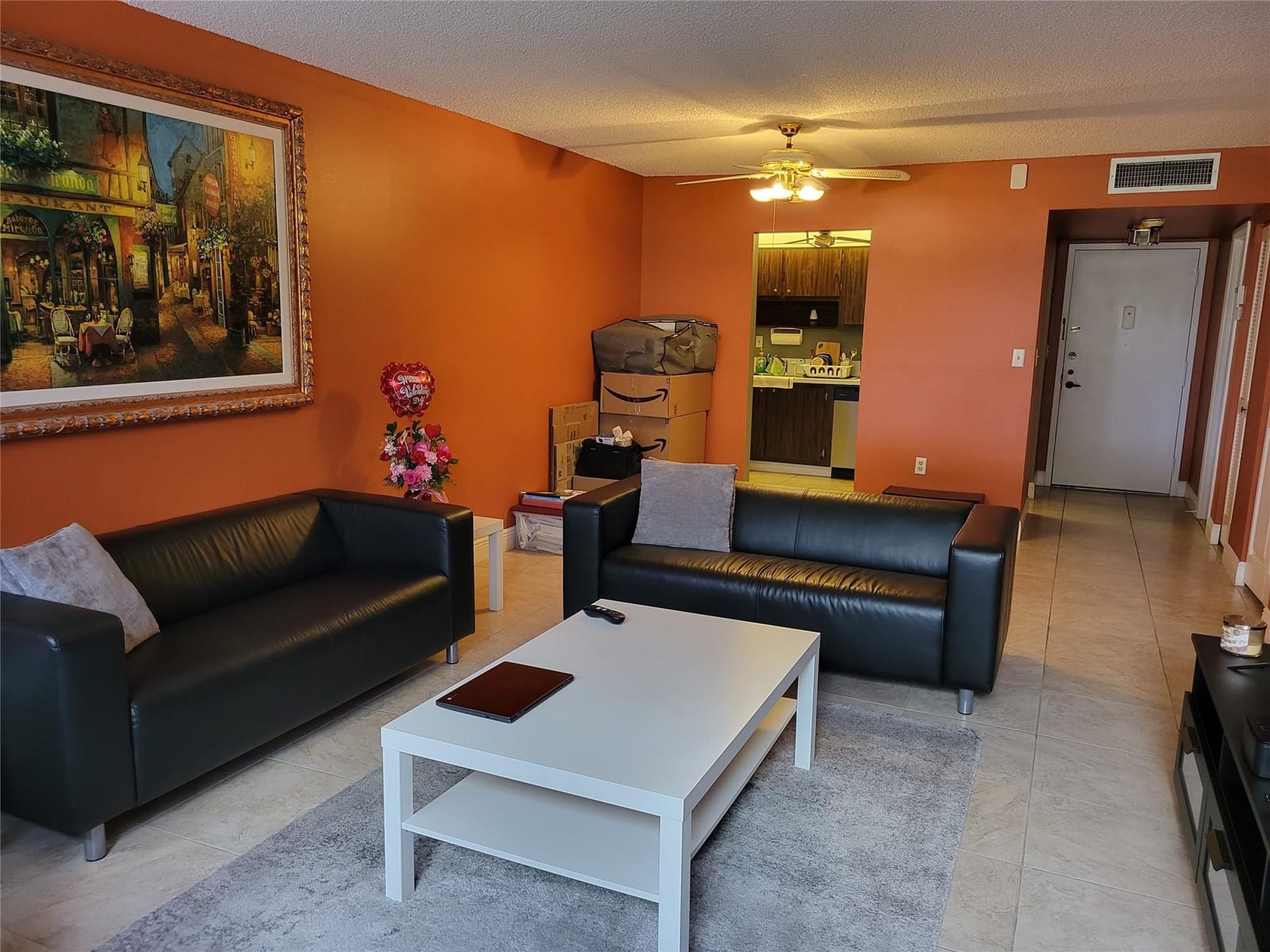 1400 Saint Charles Place 211 — photo 3