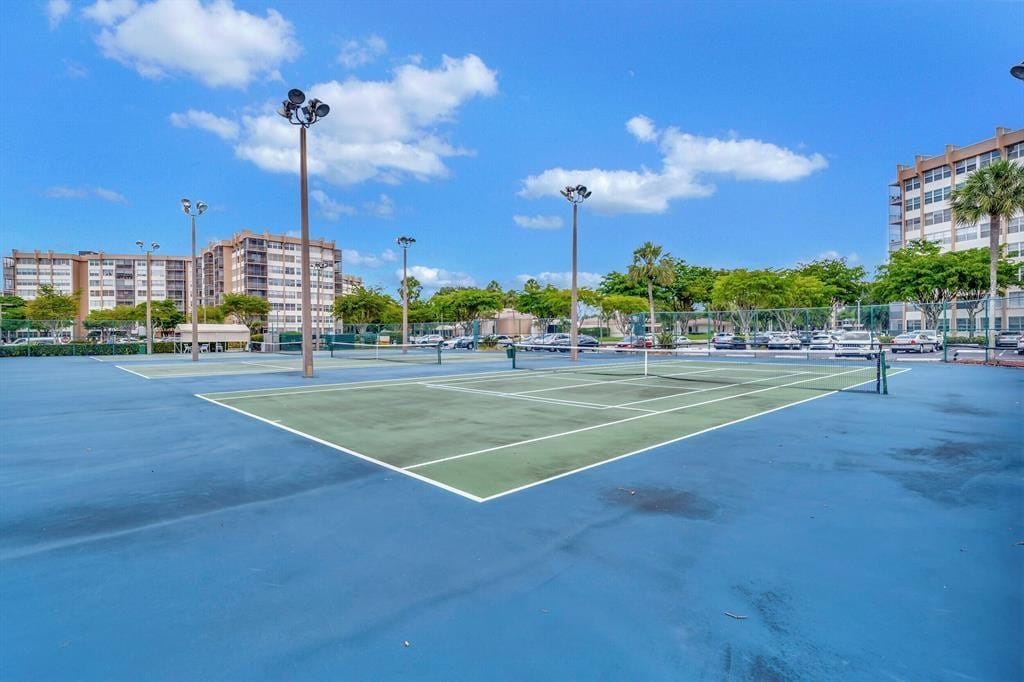 1400 Saint Charles Place 211, Pembroke Pines, FL 33026 photo 29