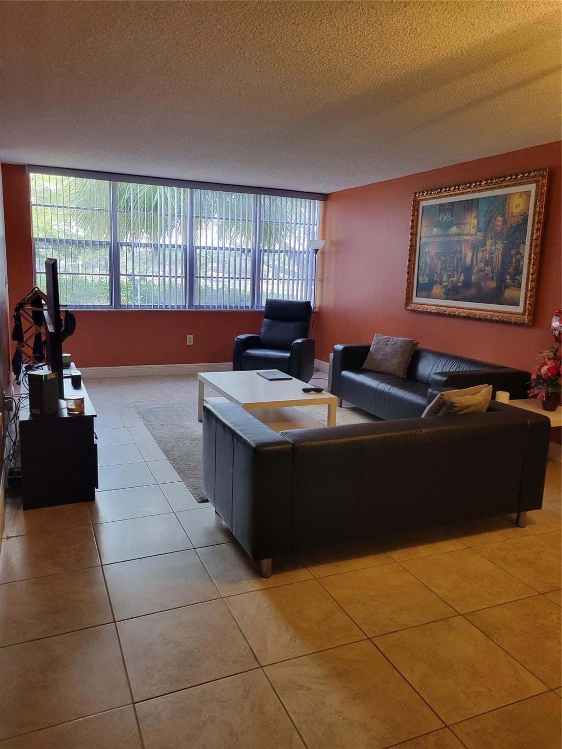 1400 Saint Charles Place 211 — photo 10