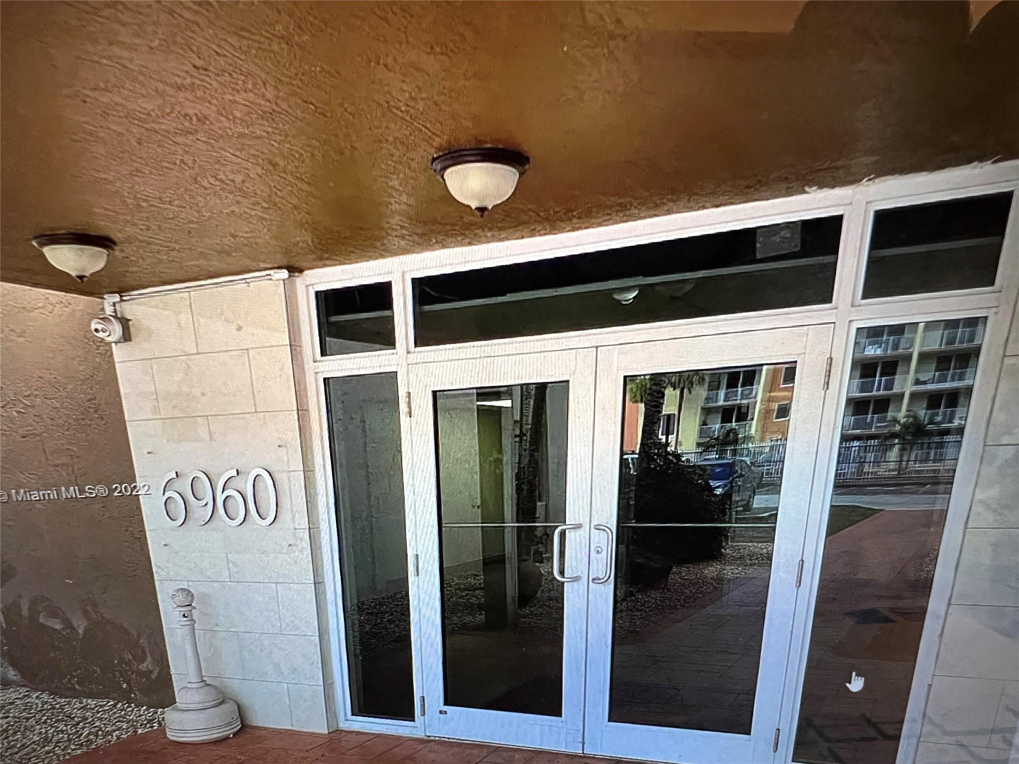 6960 NW 186th Street 2-522, Hialeah, FL 33015, Hialeah
