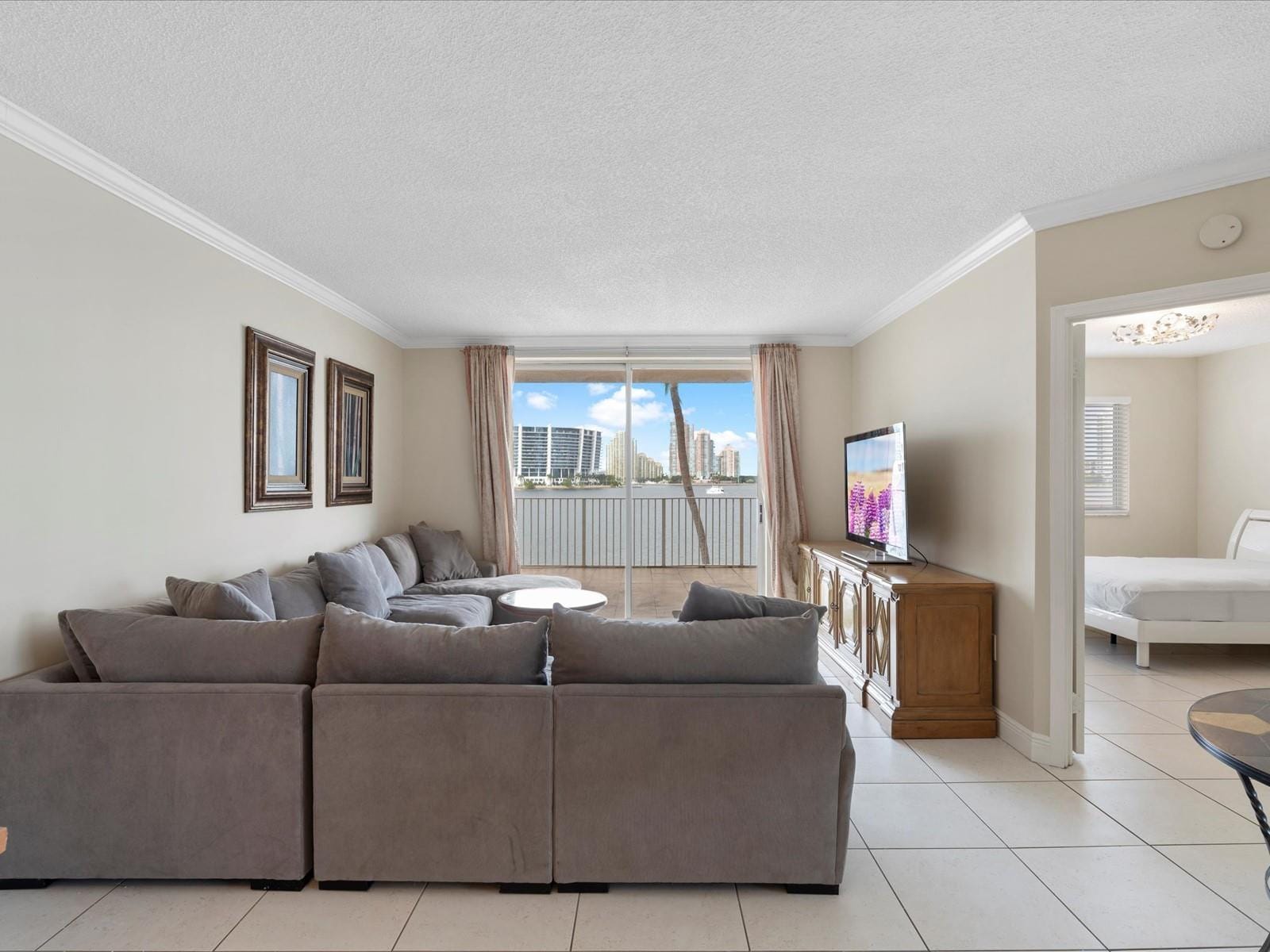 18260 N Bay Road 304, Sunny Isles Beach, FL 33160 photo 13