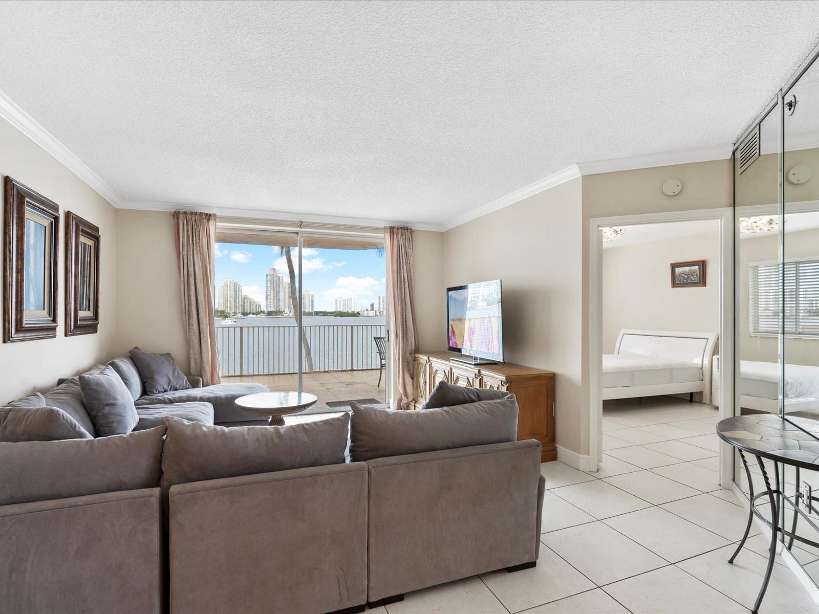 18260 N Bay Road 304, Sunny Isles Beach, FL 33160 photo 14