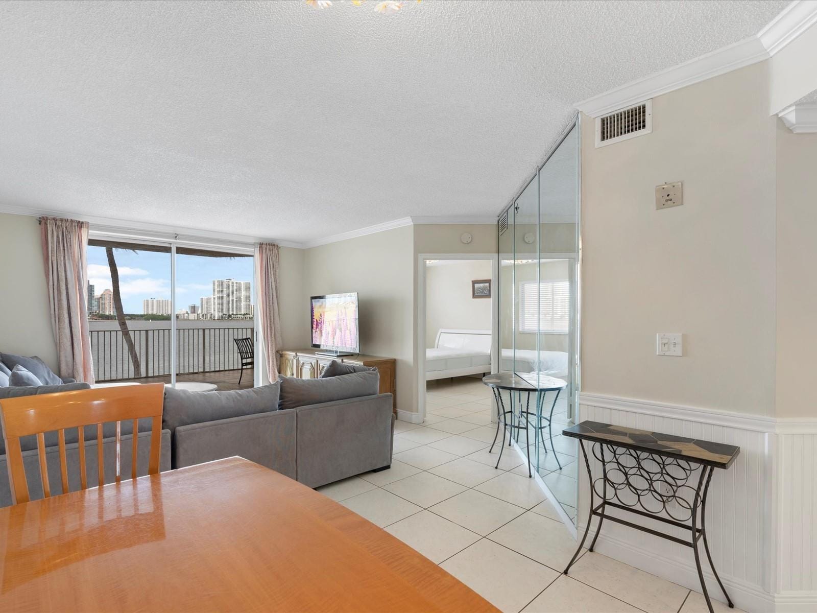 18260 N Bay Road 304, Sunny Isles Beach, FL 33160 photo 15