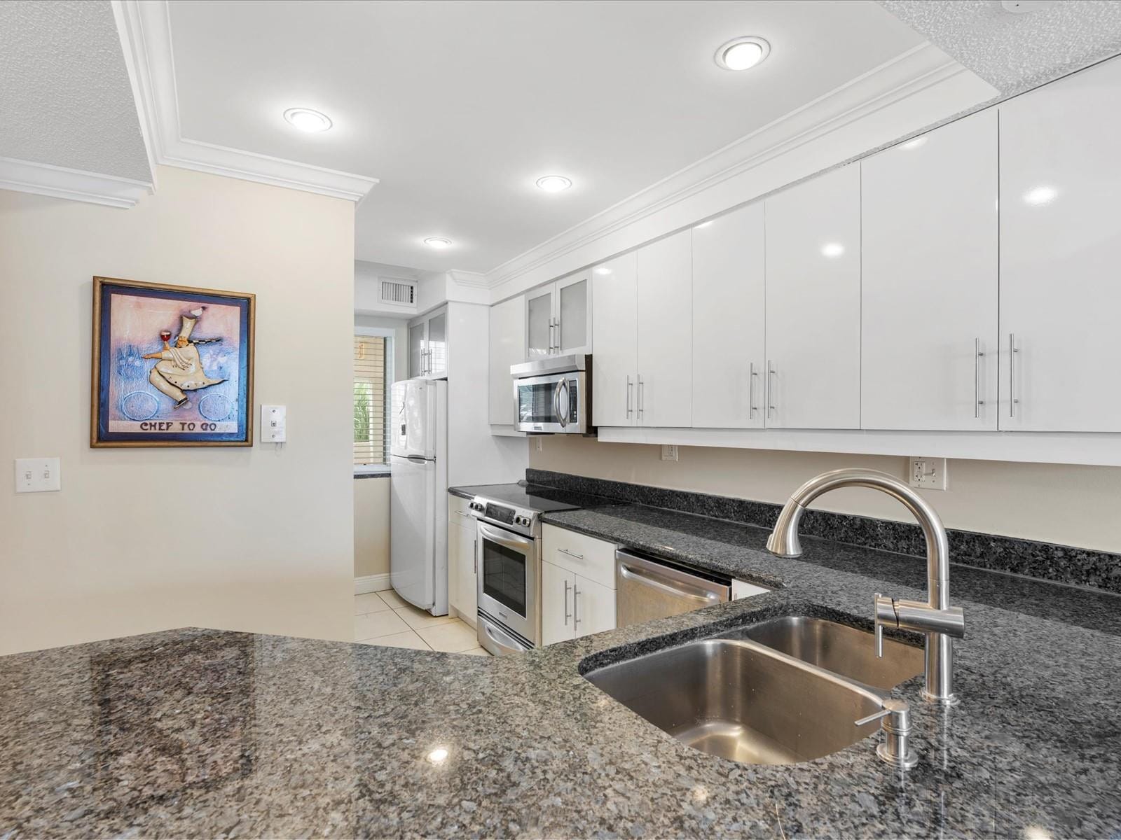 18260 N Bay Road 304, Sunny Isles Beach, FL 33160 photo 21