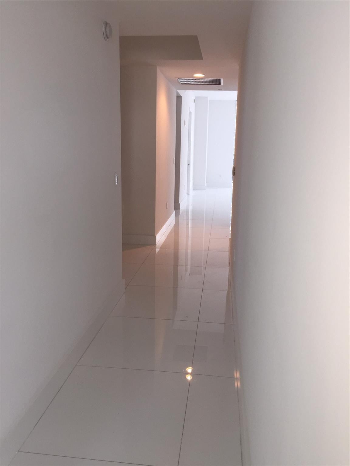 16001 Collins Avenue 502 — photo 10