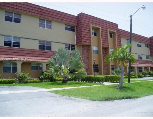 1300 Moffett Street 302, Hallandale Beach, FL 33009 photo 19
