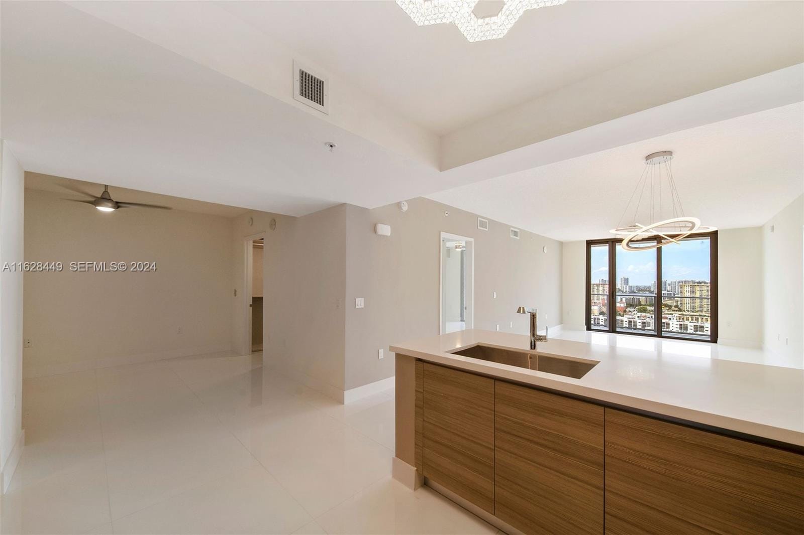 300 Sunny Isles Boulevard 2103, Sunny Isles Beach, FL 33160 photo 14