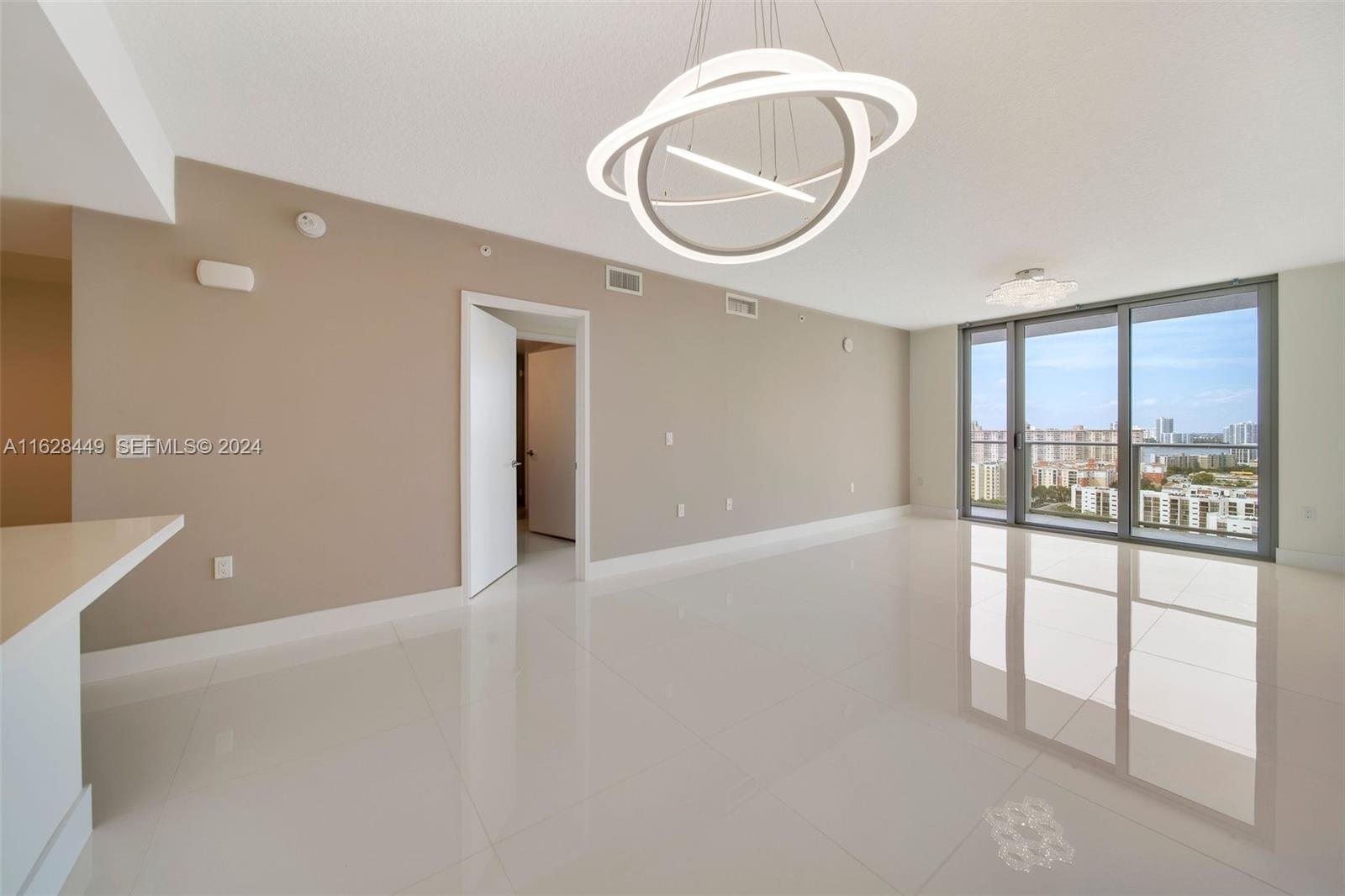 300 Sunny Isles Boulevard 2103, Sunny Isles Beach, FL 33160 photo 17