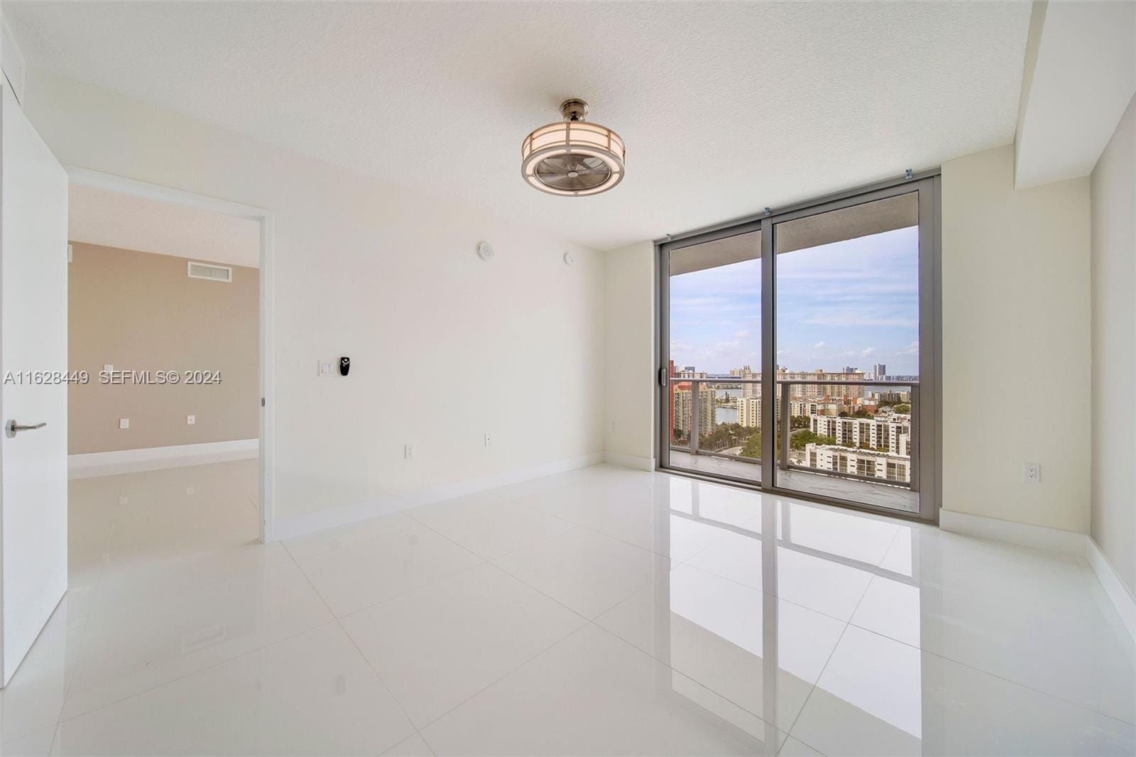 300 Sunny Isles Boulevard 2103, Sunny Isles Beach, FL 33160 photo 20
