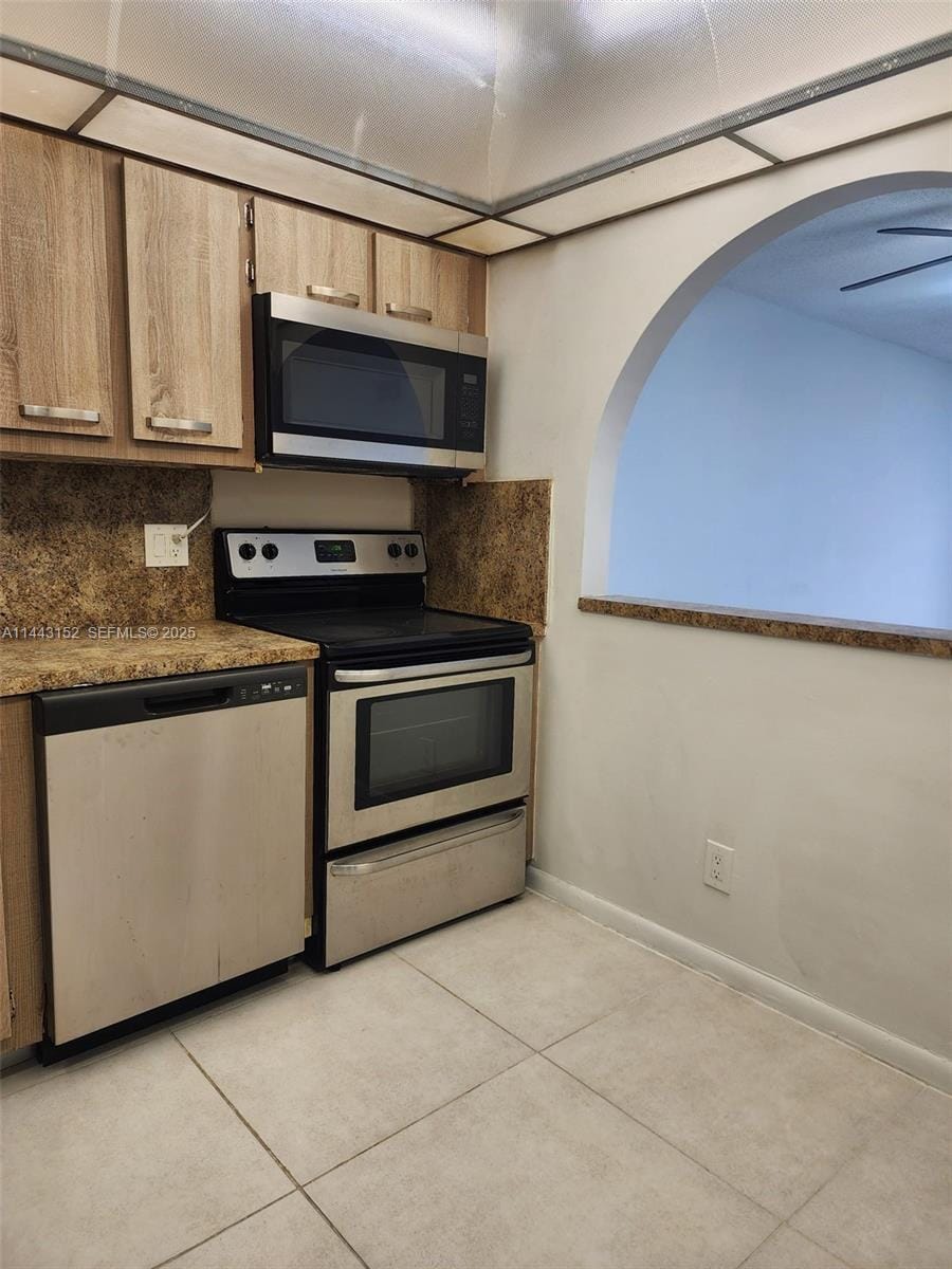 13499 Biscayne Boulevard 1513 — photo 9