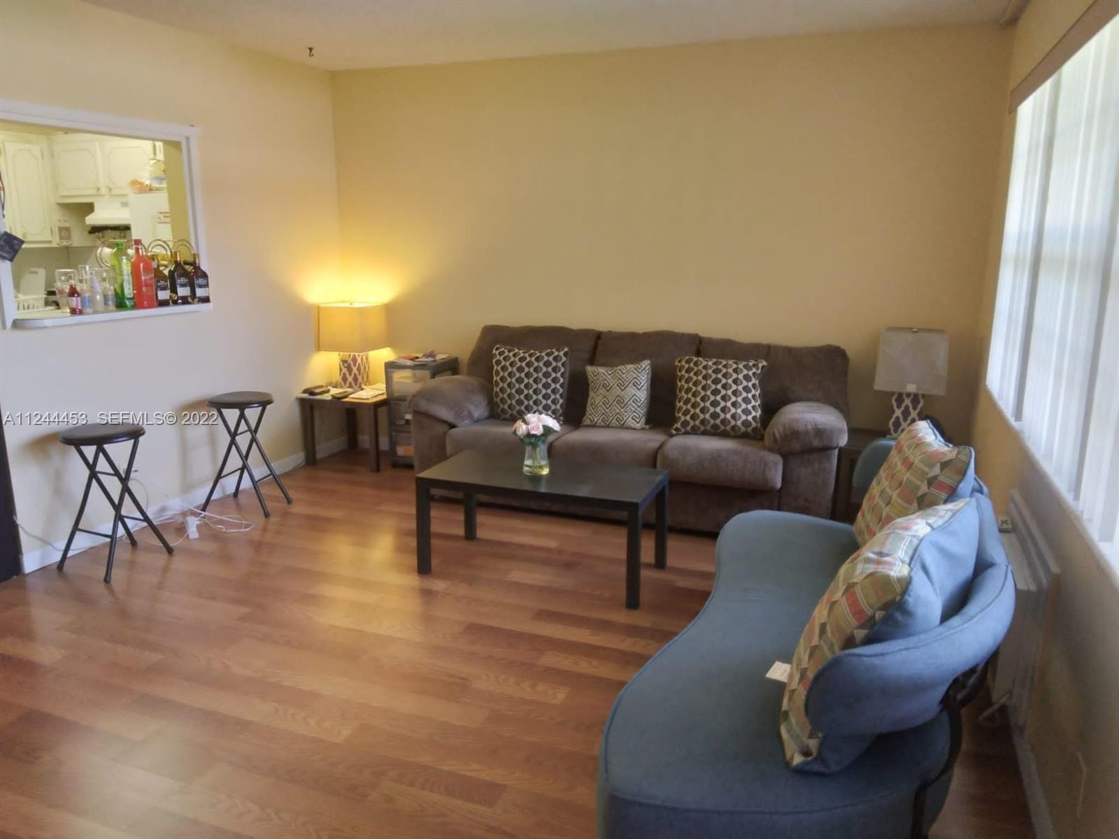 206 Sheffield I 206 — photo 3