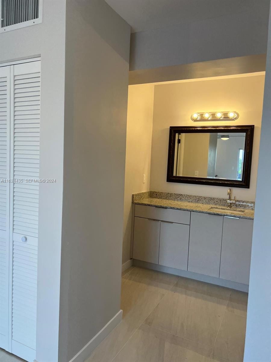 6580 W Flagler Street 309 — photo 10