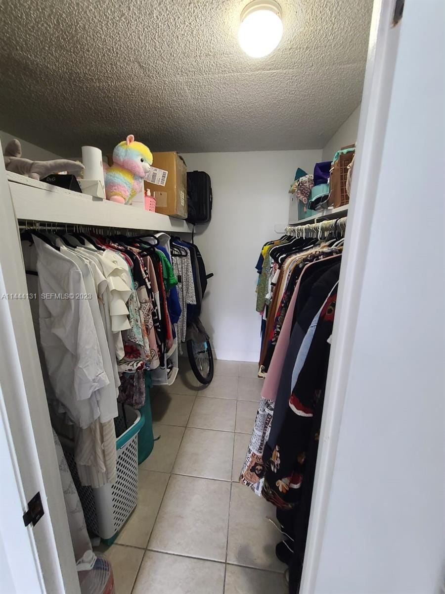 496 NW 165th St Road D112, Miami, FL 33169 photo 14