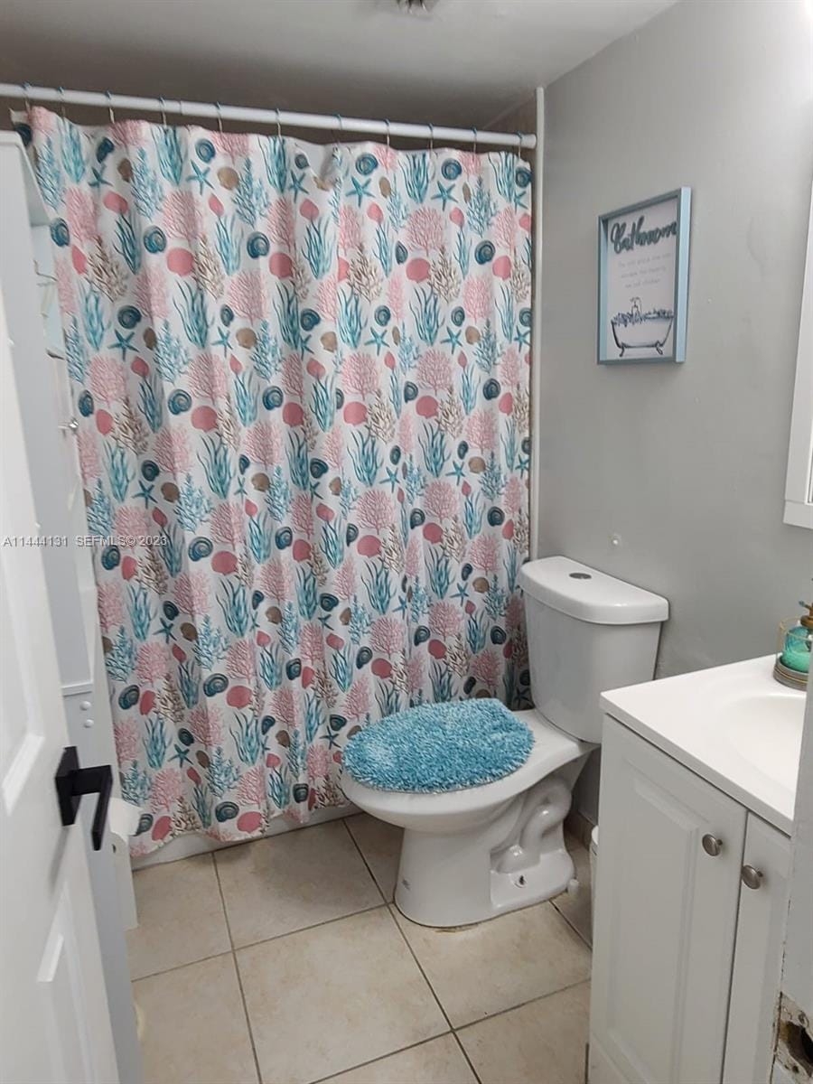 496 NW 165th St Road D112, Miami, FL 33169 photo 19