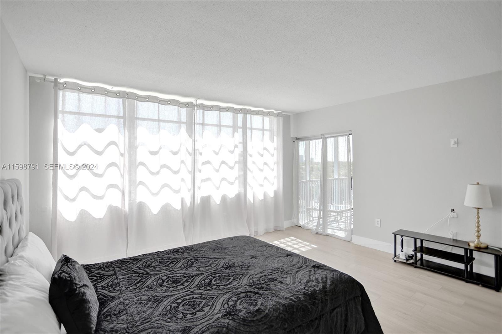 1770 NE 191st Street 716-1, Miami, FL 33179 photo 23