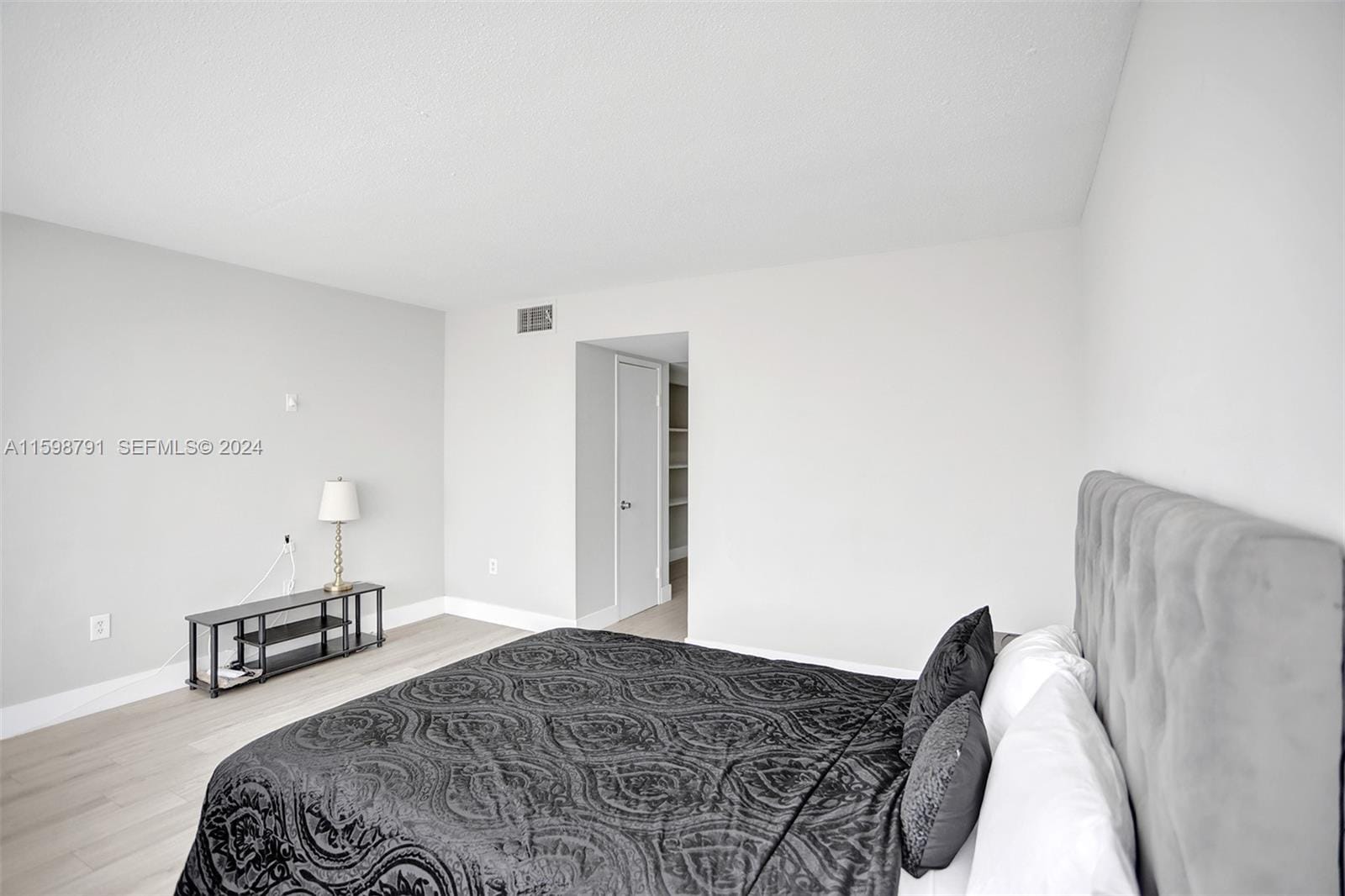 1770 NE 191st Street 716-1, Miami, FL 33179 photo 24