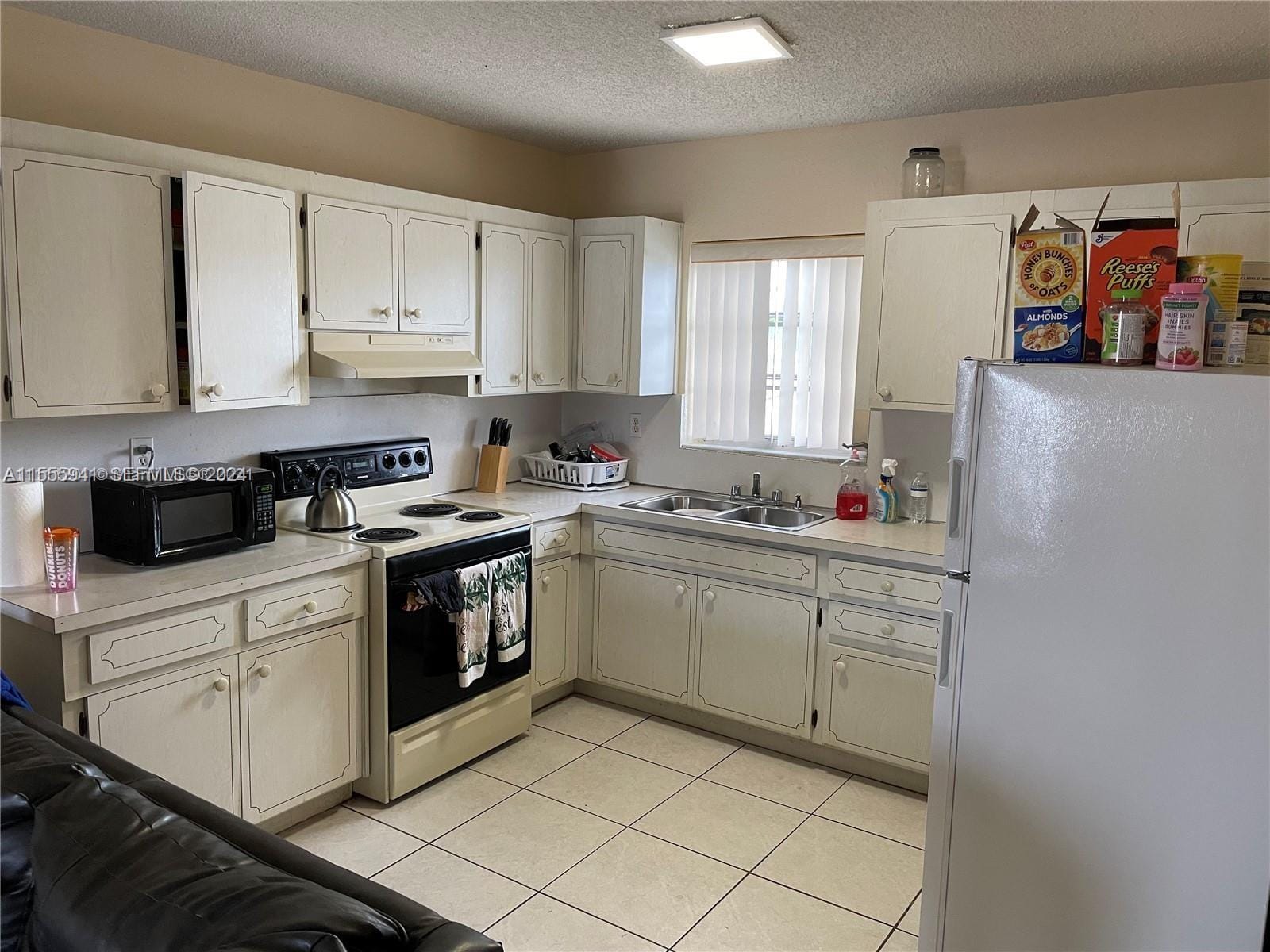 1825 Cleveland Street 14, Hollywood, FL 33020