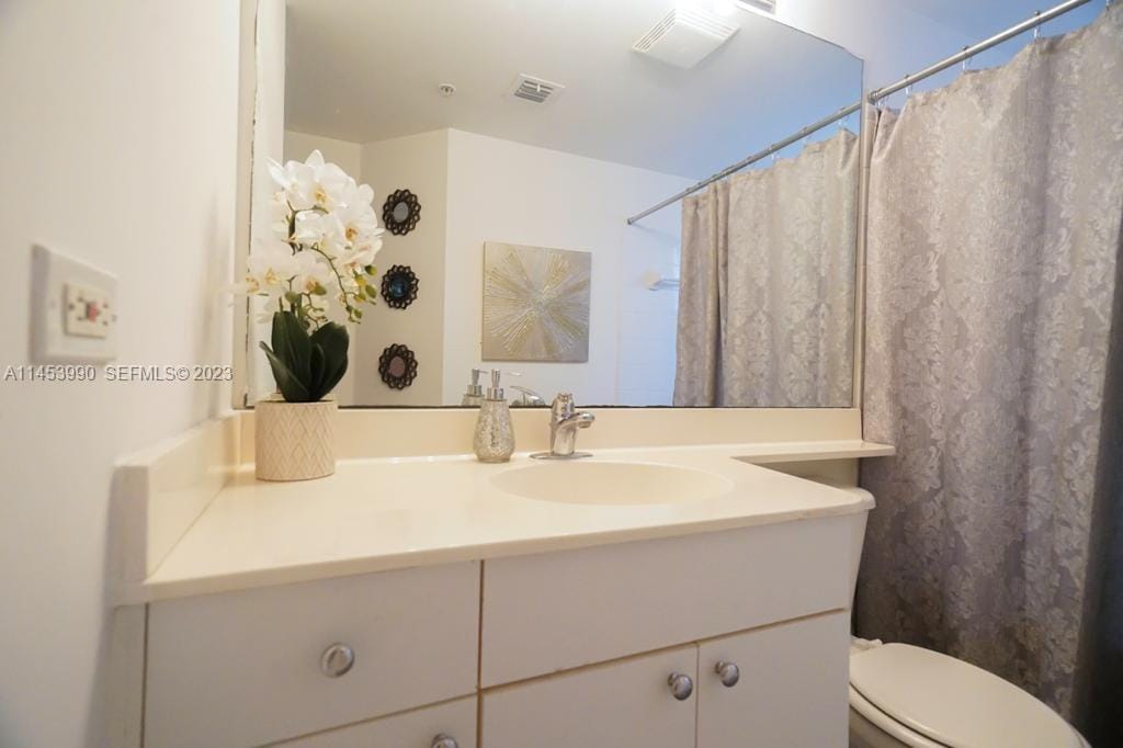 17145 N Bay Road 4403 — photo 7