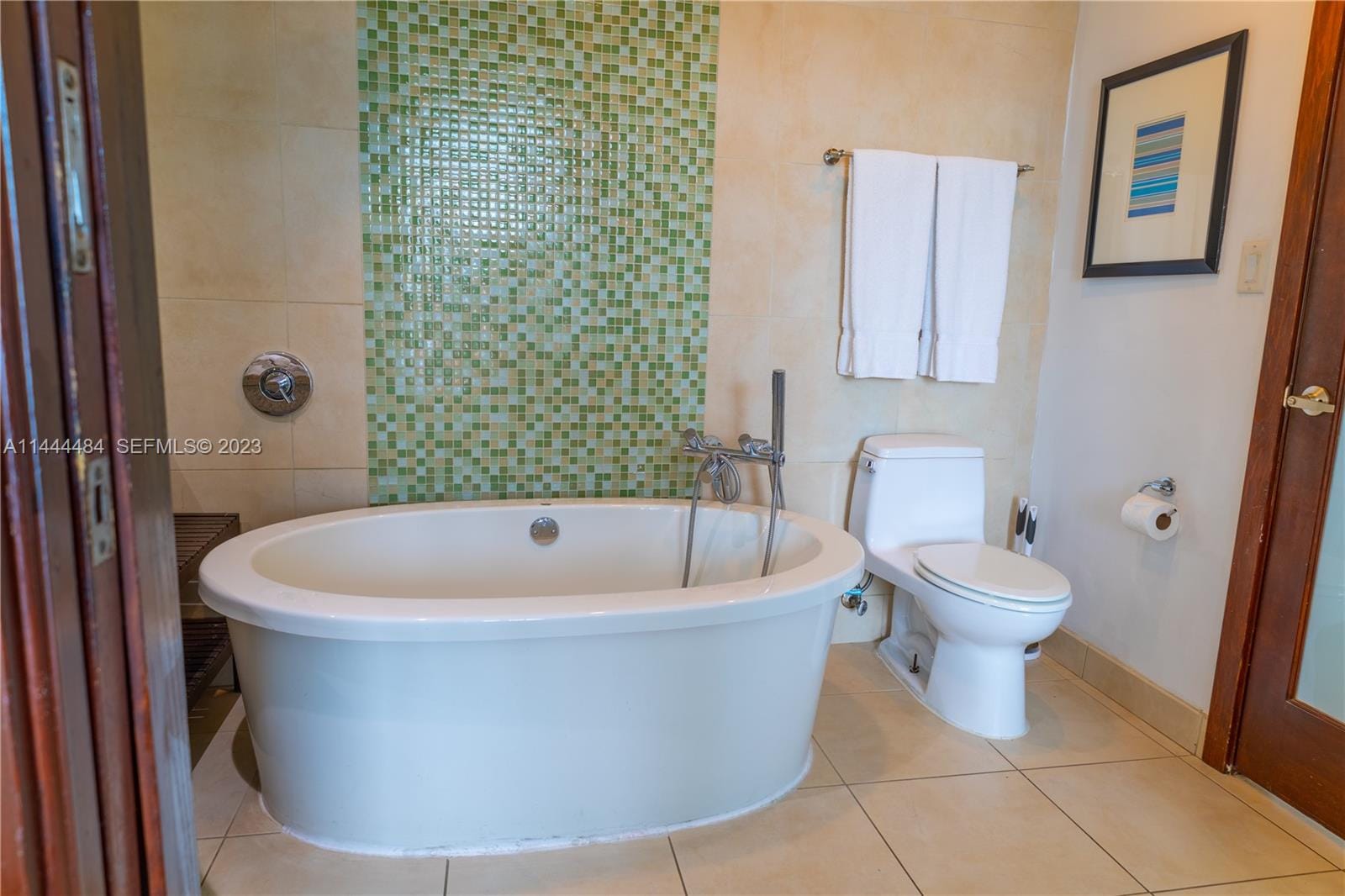 1052 Ocean Drive C503, Miami Beach, FL 33139 photo 20