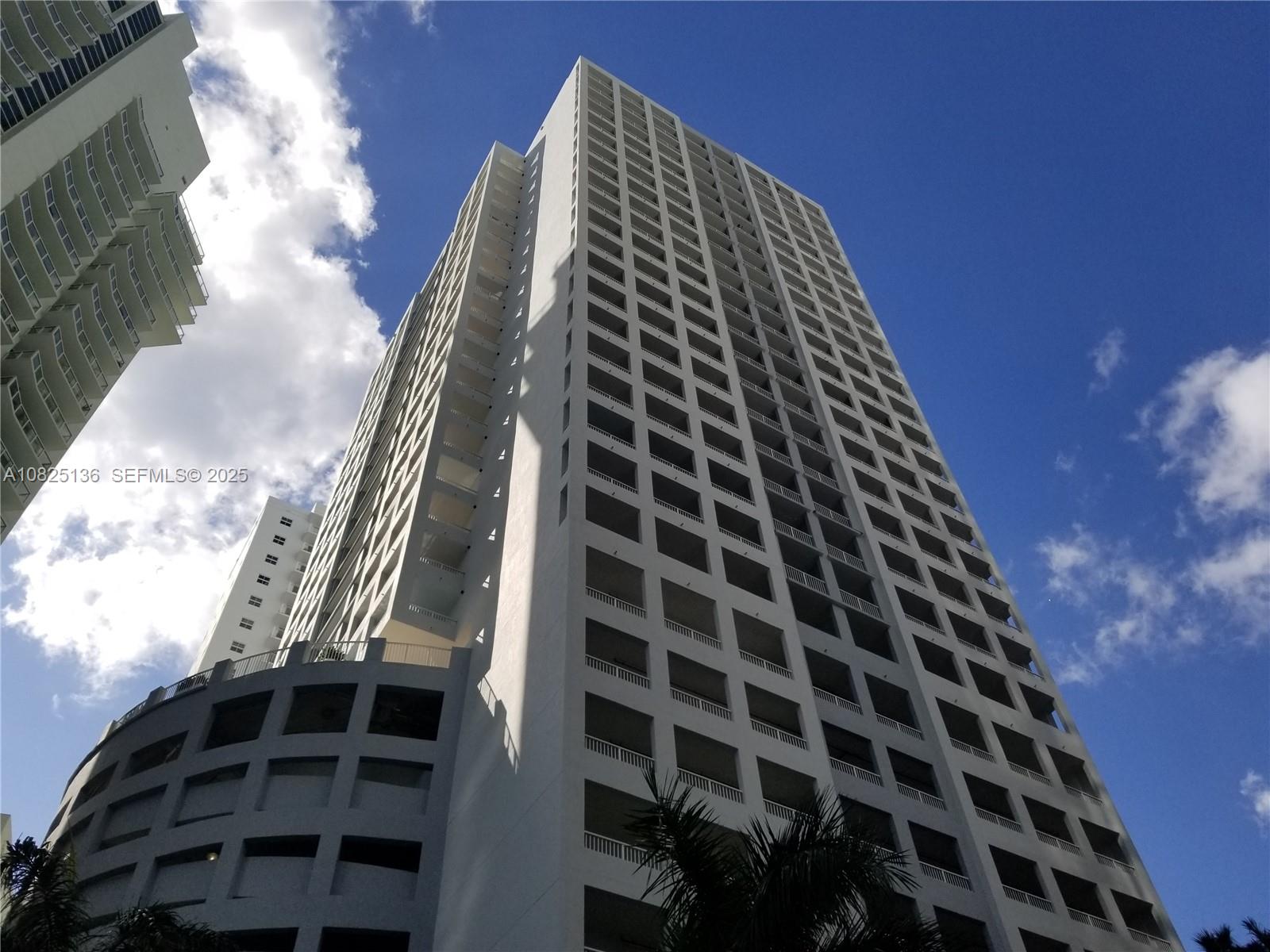 170 SE 14th Street 1407, Miami, FL 33131, Miami