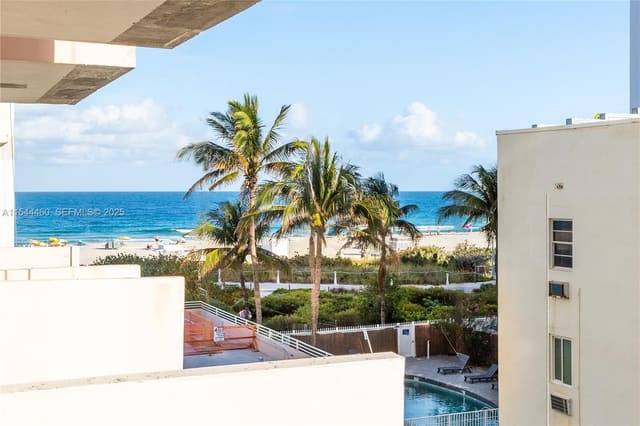 345 Ocean Drive 411, Miami Beach, FL 33139