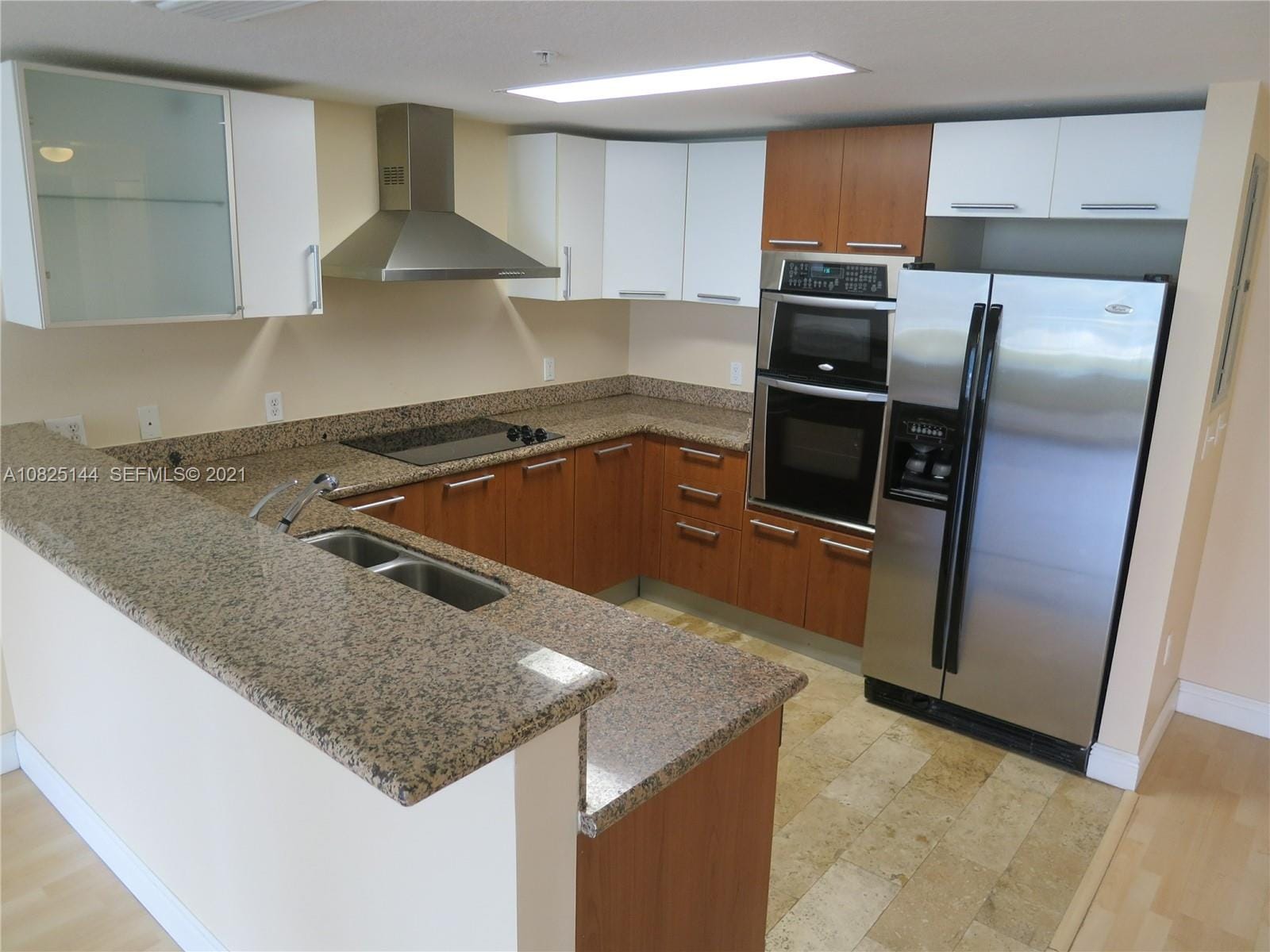 170 SE 14th Street 1507, Miami, FL 33131 photo 13