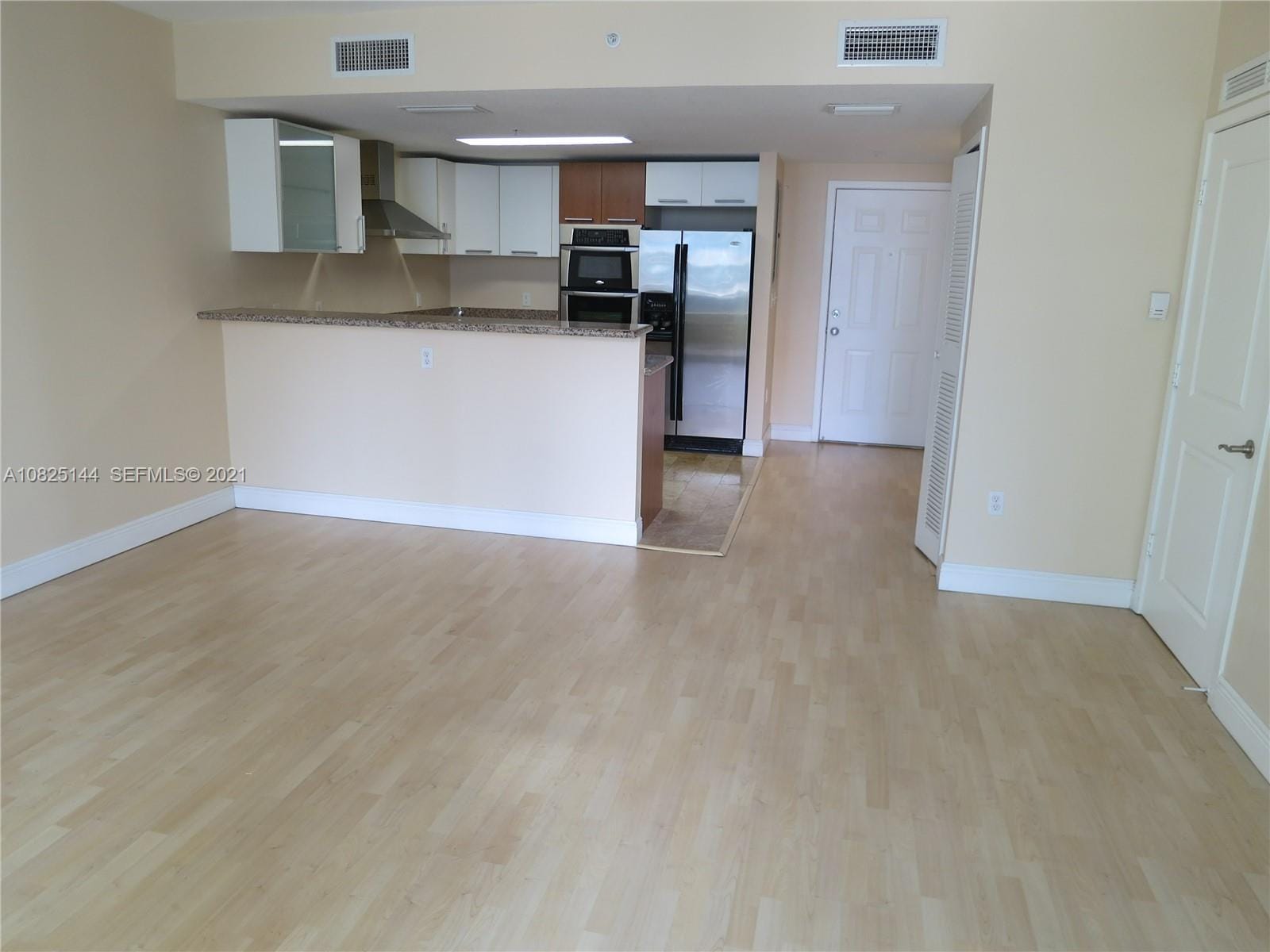 170 SE 14th Street 1507, Miami, FL 33131 photo 14