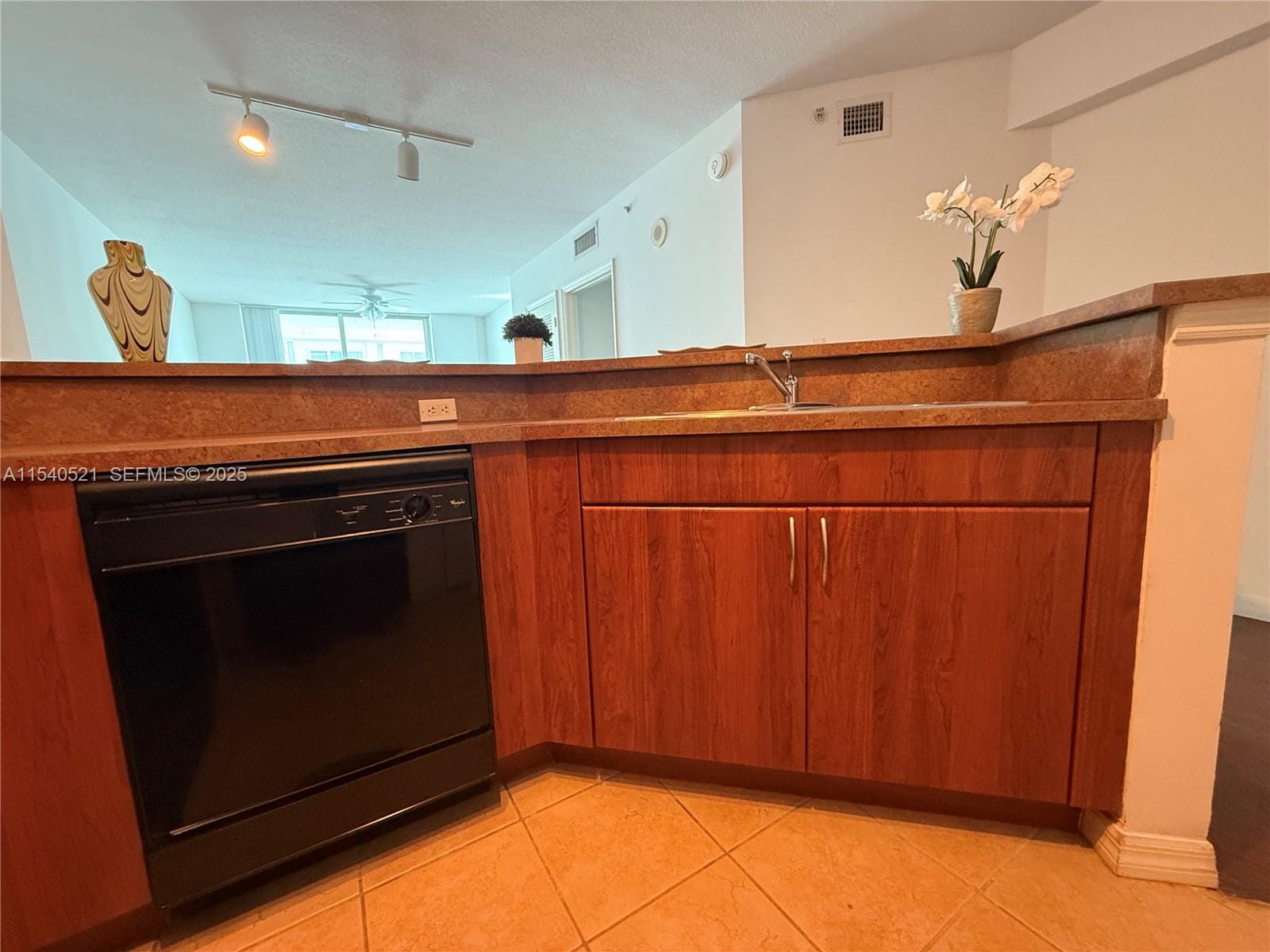 9201 Collins Avenue 1023, Surfside, FL 33154 photo 11