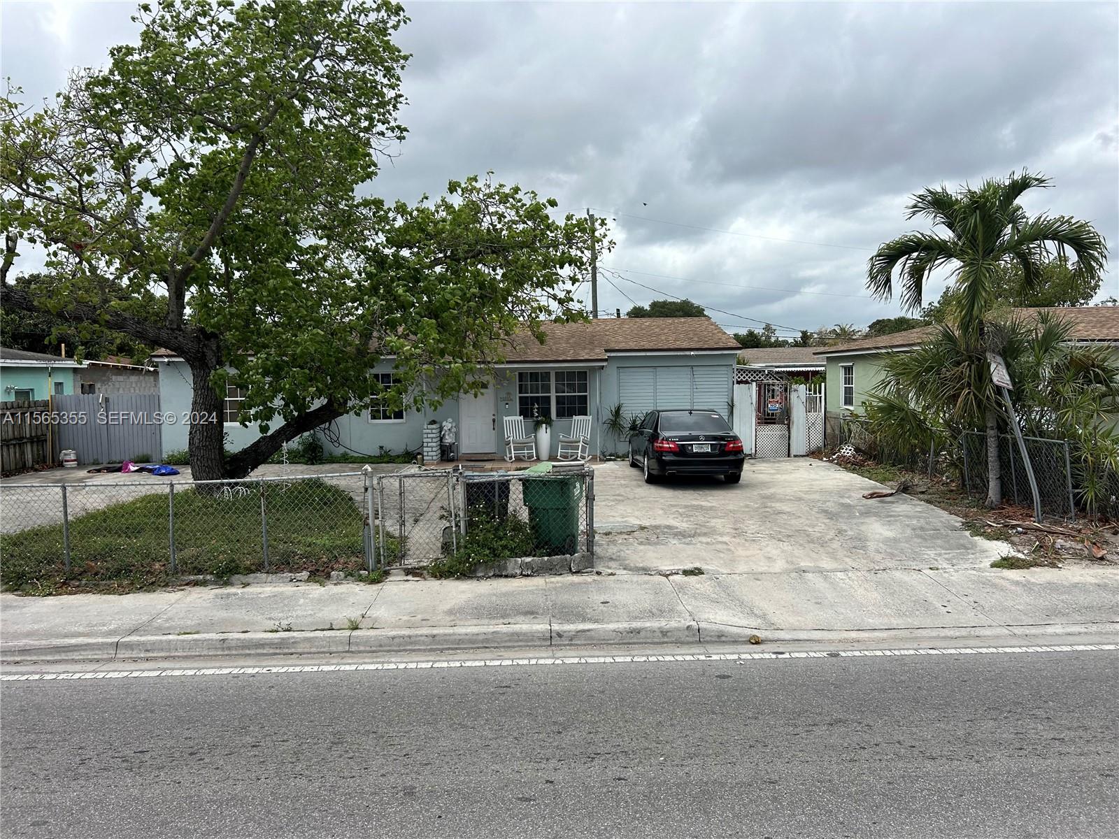 9030 NW 32nd Avenue, Miami, FL 33147, Miami