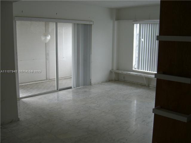 4158 Inverrary Drive 411 — photo 2