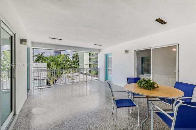 350 Collins Avenue 307, sold in Ocean Beach Fla Sub, Miami Beach, FL