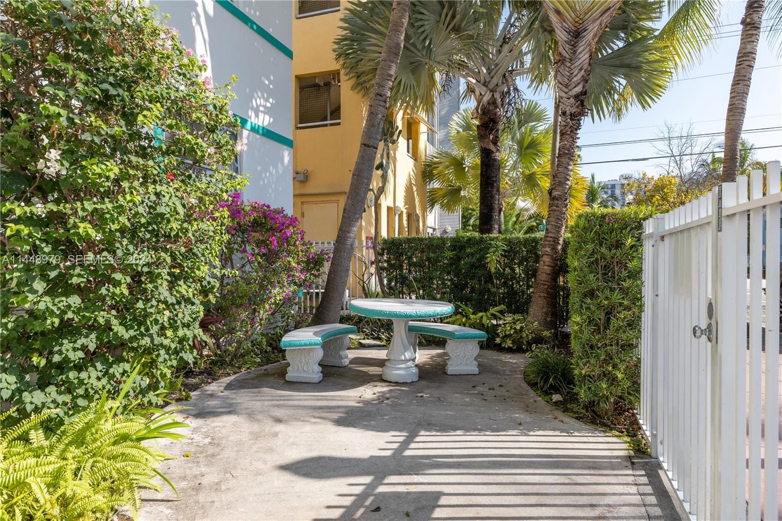 350 Collins Avenue 307, Miami Beach, FL 33139 photo 23