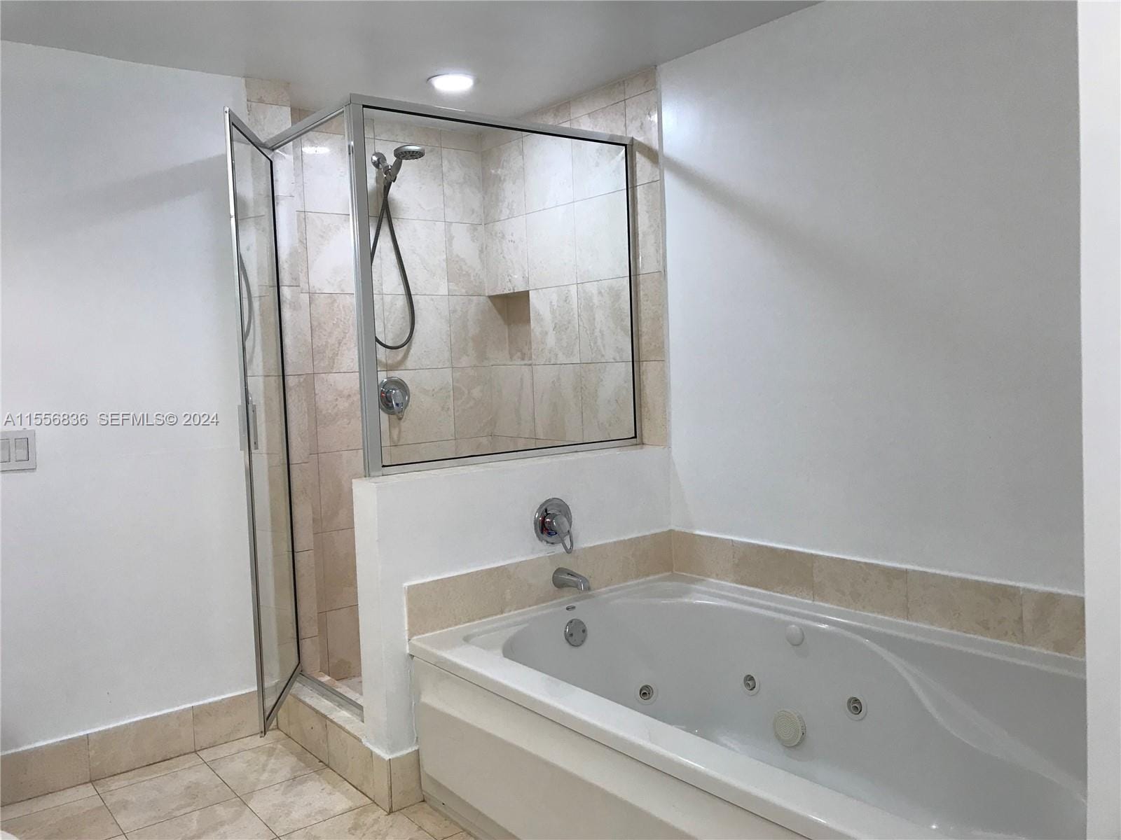 17375 Collins Avenue 1708, Sunny Isles Beach, FL 33160 photo 8