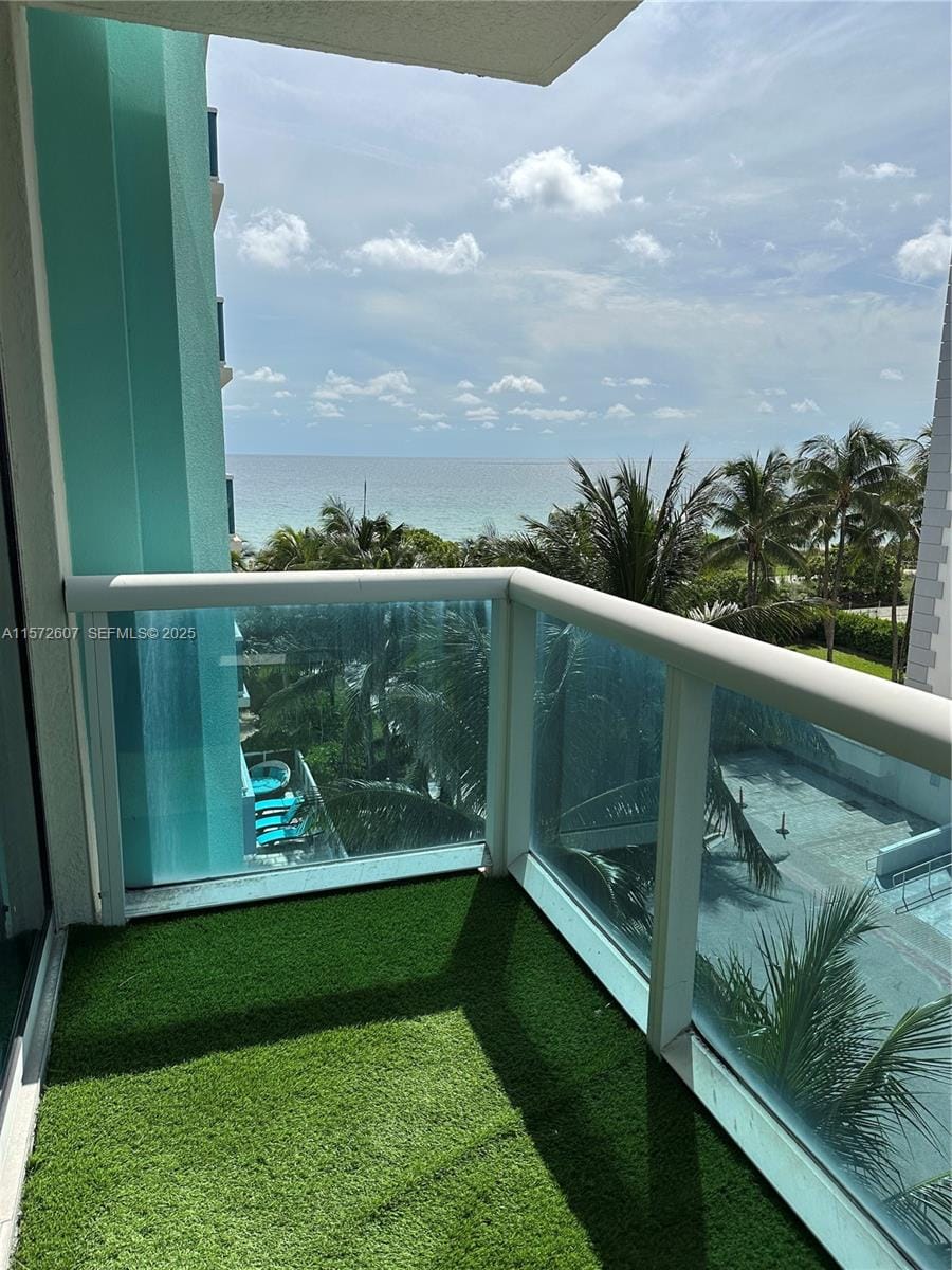 9201 Collins Avenue 524, Surfside, FL 33154