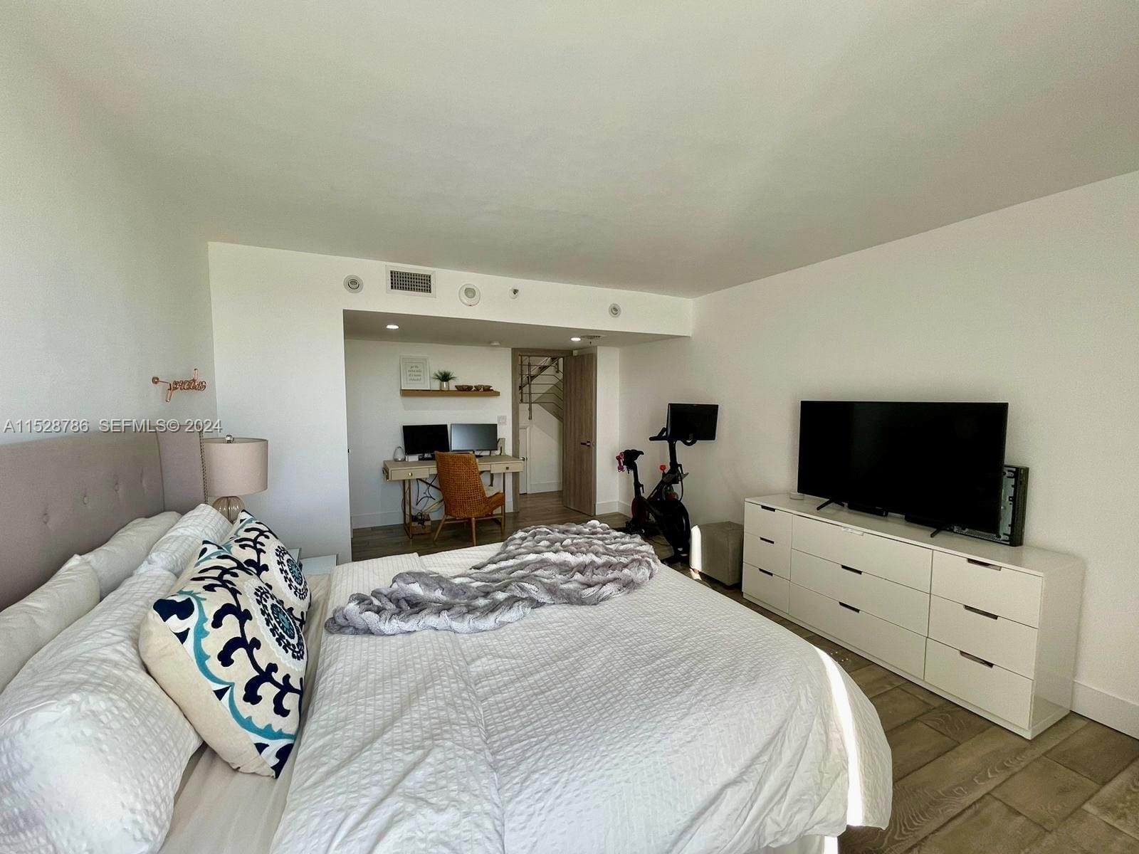 20225 NE 34th Court 2716, Aventura, FL 33180 photo 18