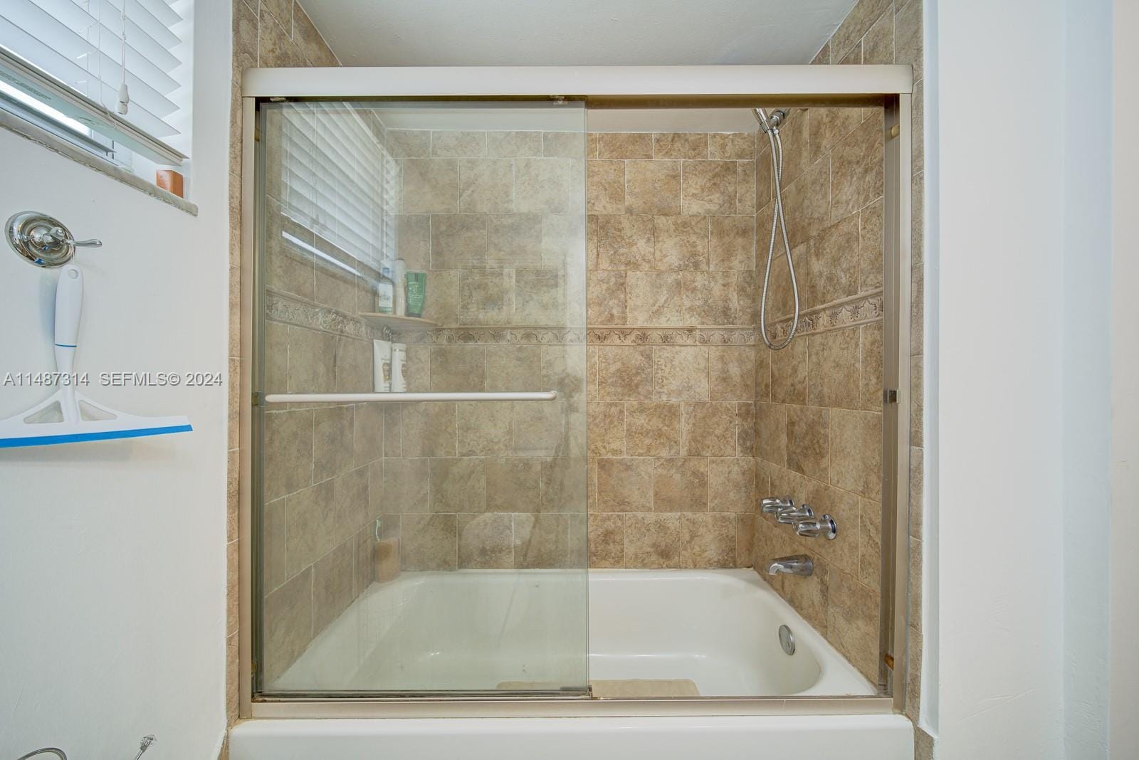 600 NE 25th Street 52, Miami, FL 33137 photo 13