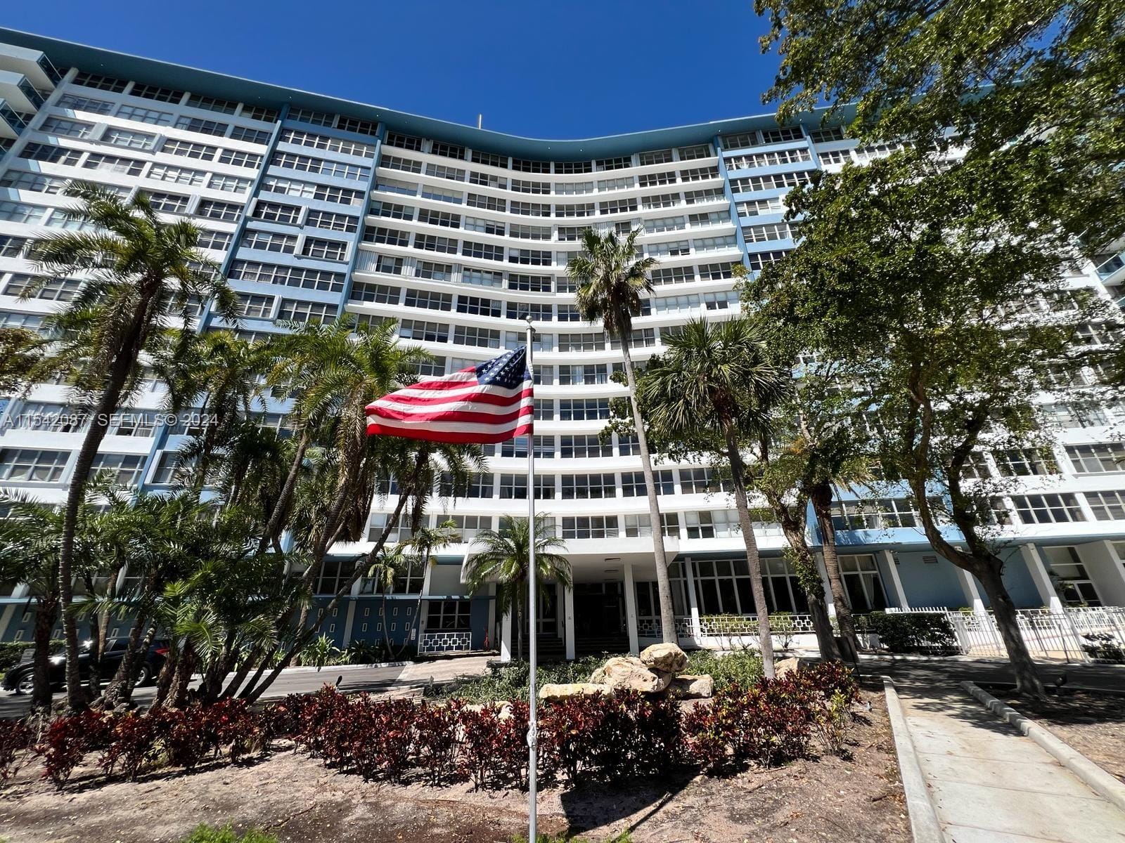 7441 Wayne Avenue 1C, Miami Beach, FL 33141