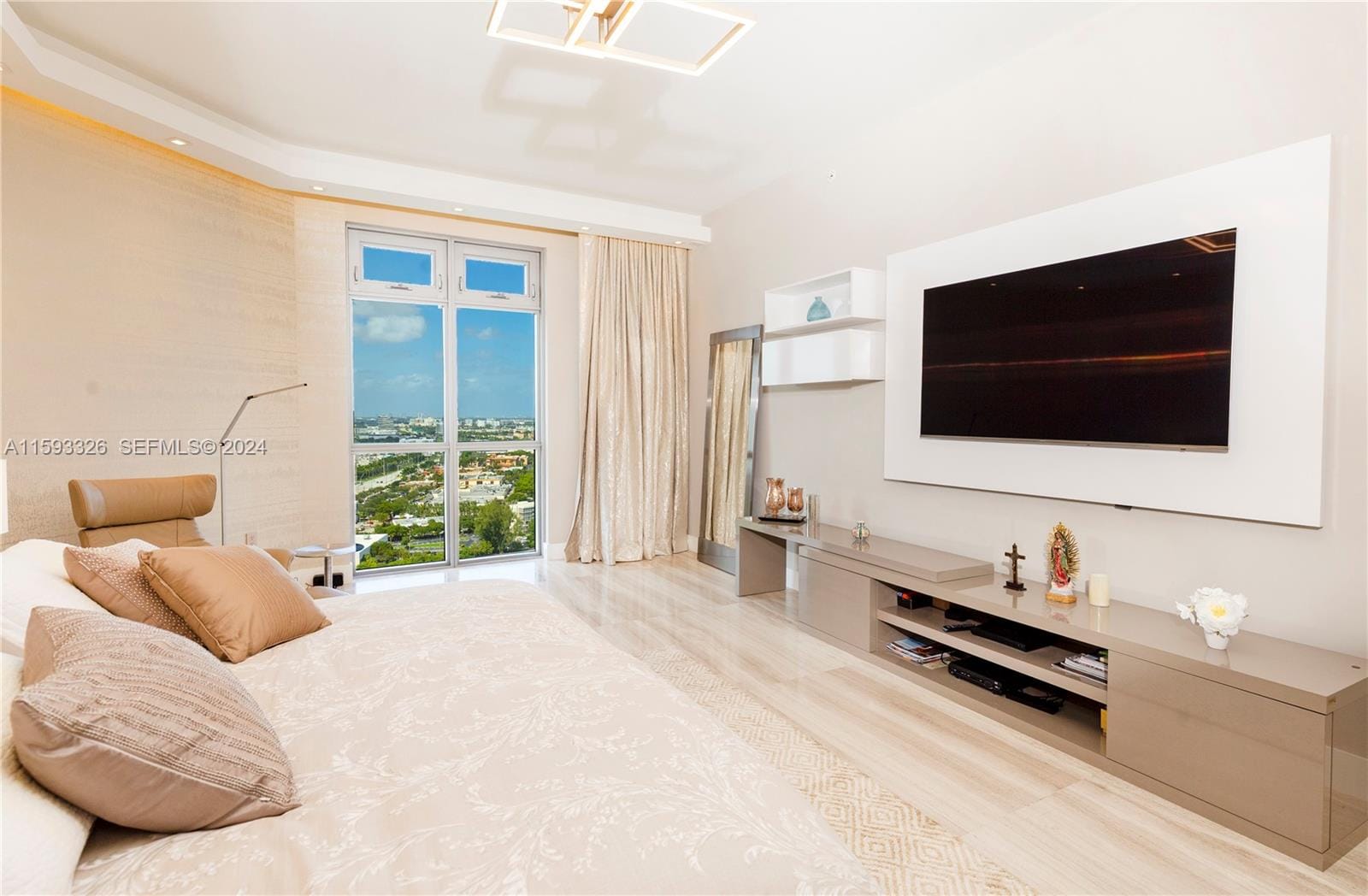 17301 Biscayne Boulevard L-PH-10, North Miami Beach, FL 33160 photo 14