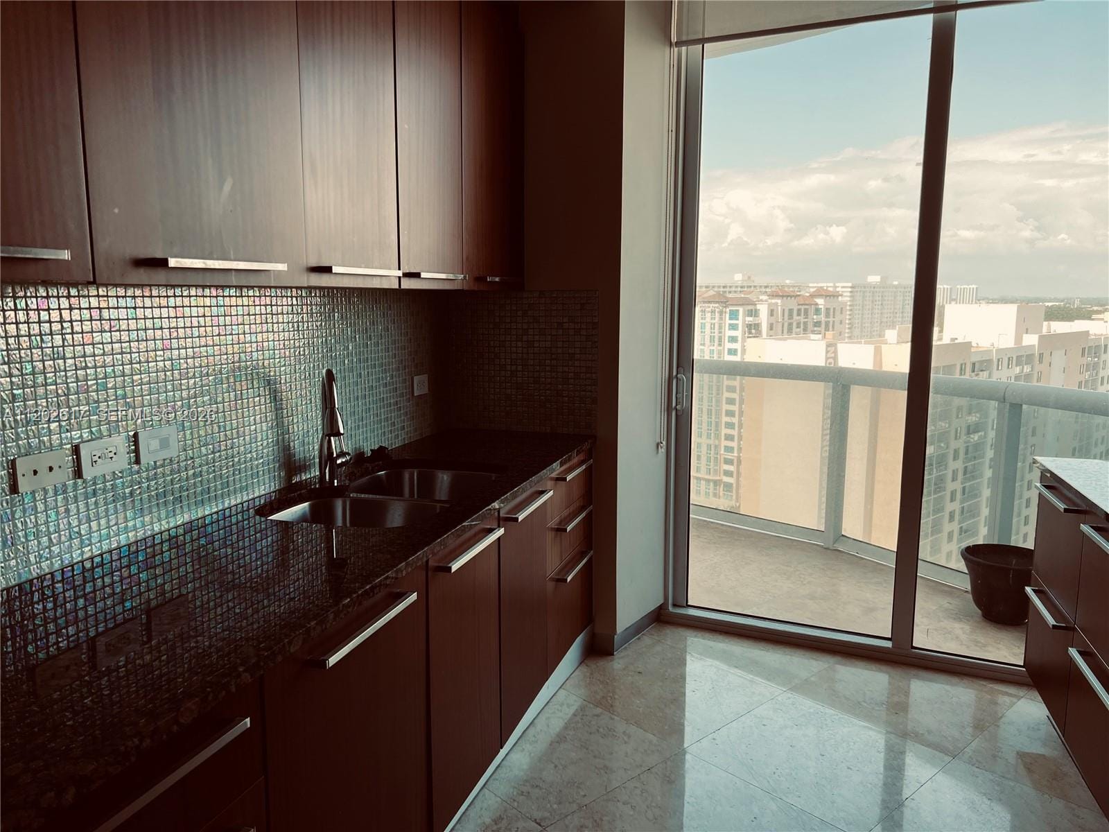 16001 Collins Avenue 1705 — photo 7