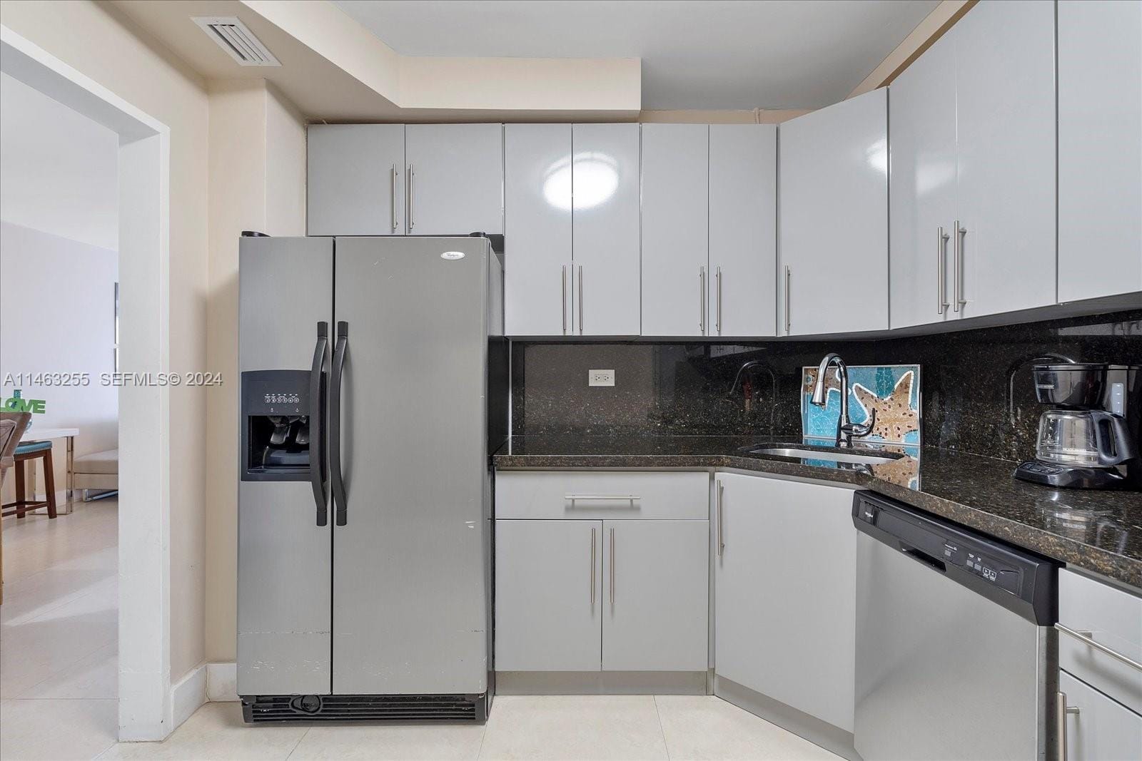 5601 Collins Avenue 1514, Miami Beach, FL 33140 photo 23