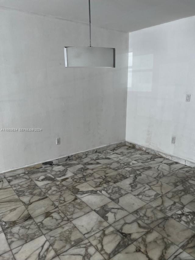 17560 Atlantic Boulevard 301 — photo 7