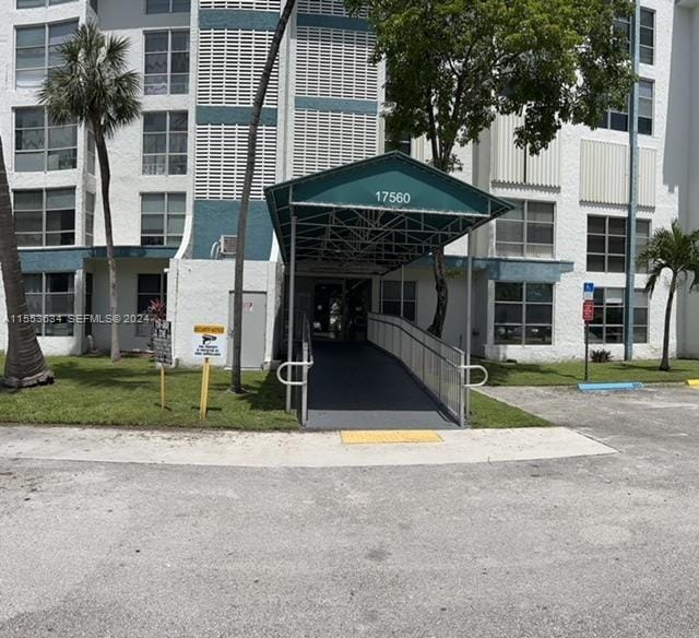 17560 Atlantic Boulevard 301 — photo 10